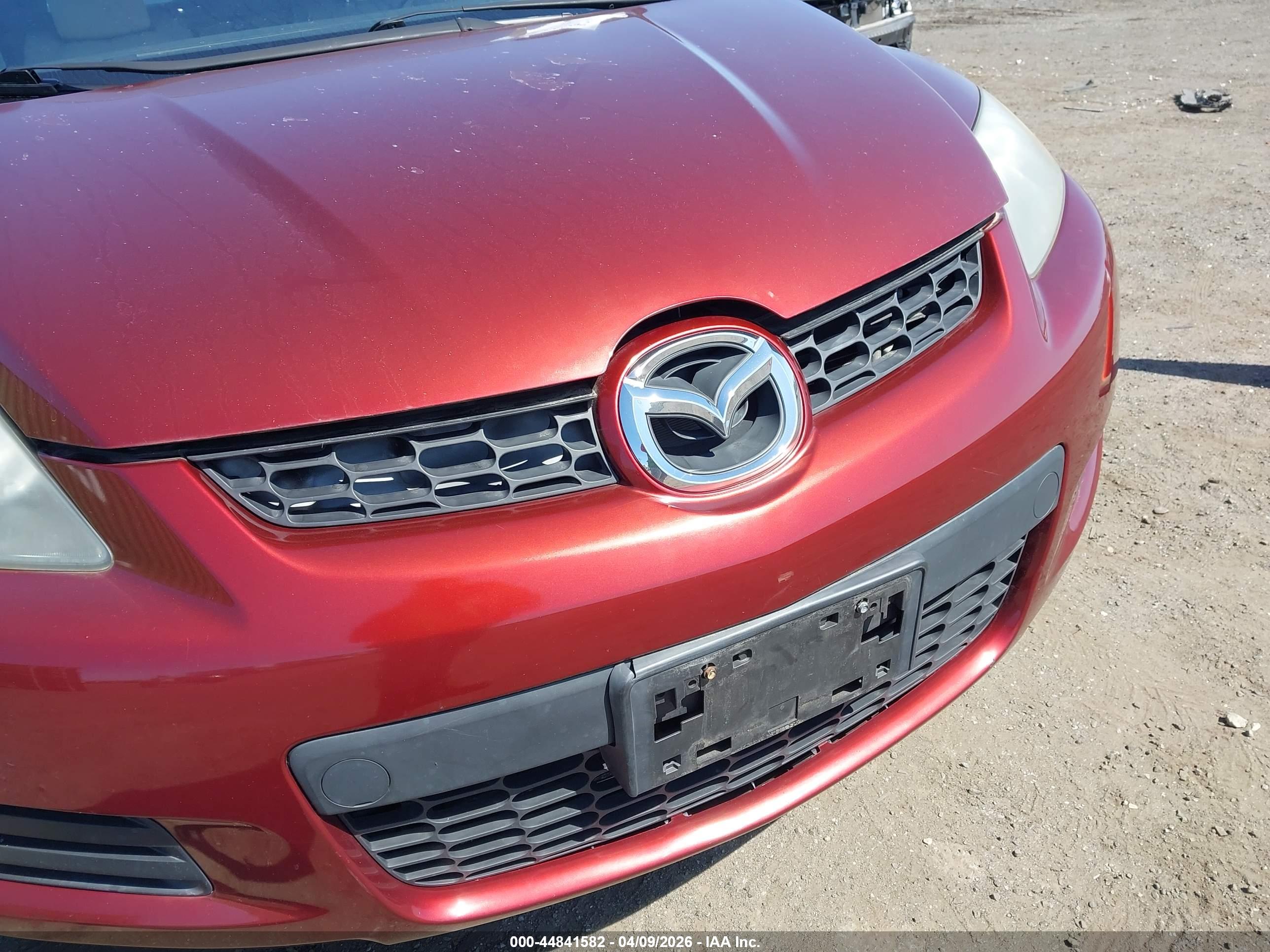 MAZDA CX-7 image 6