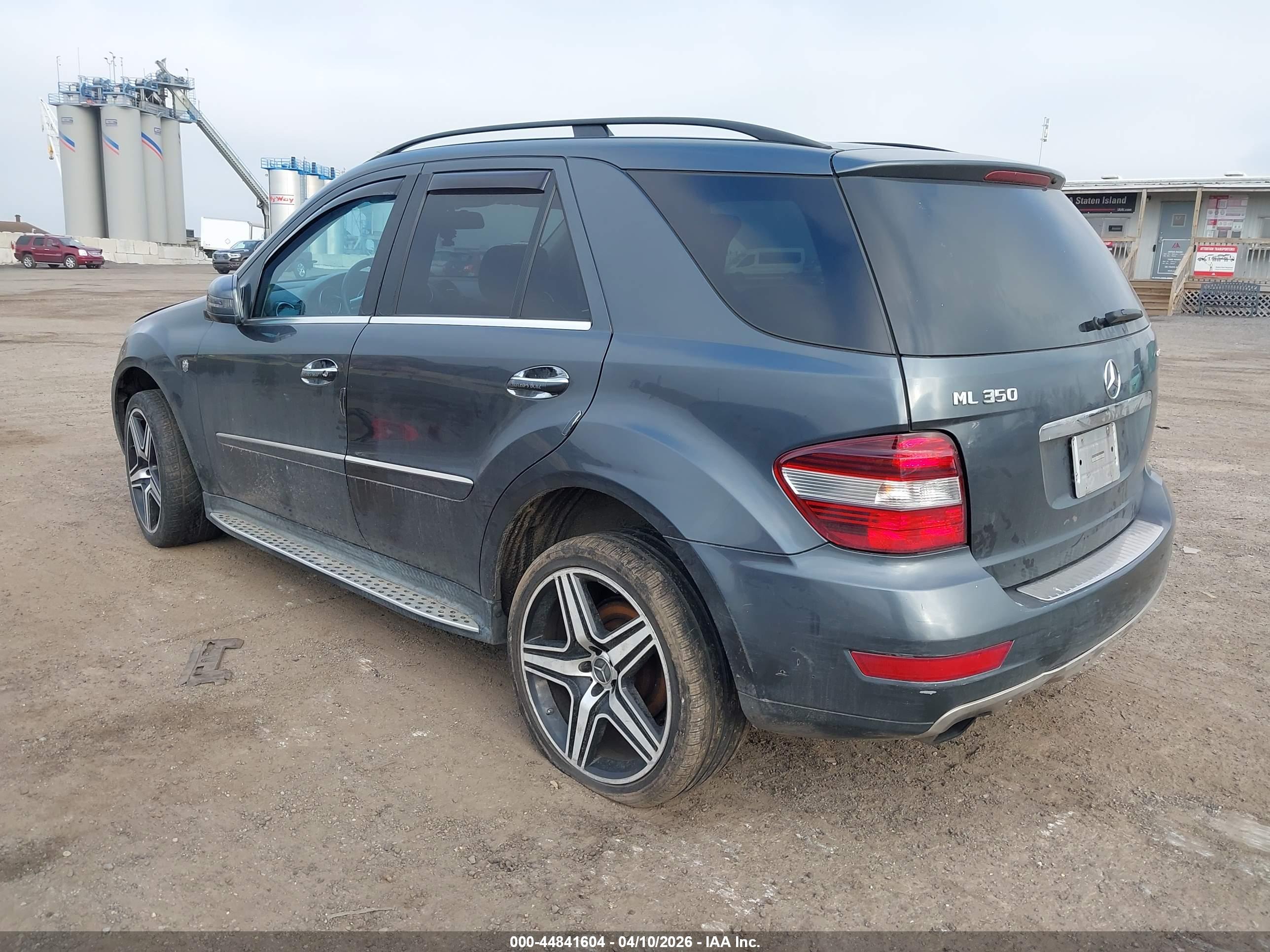 MERCEDES-BENZ ML image 3