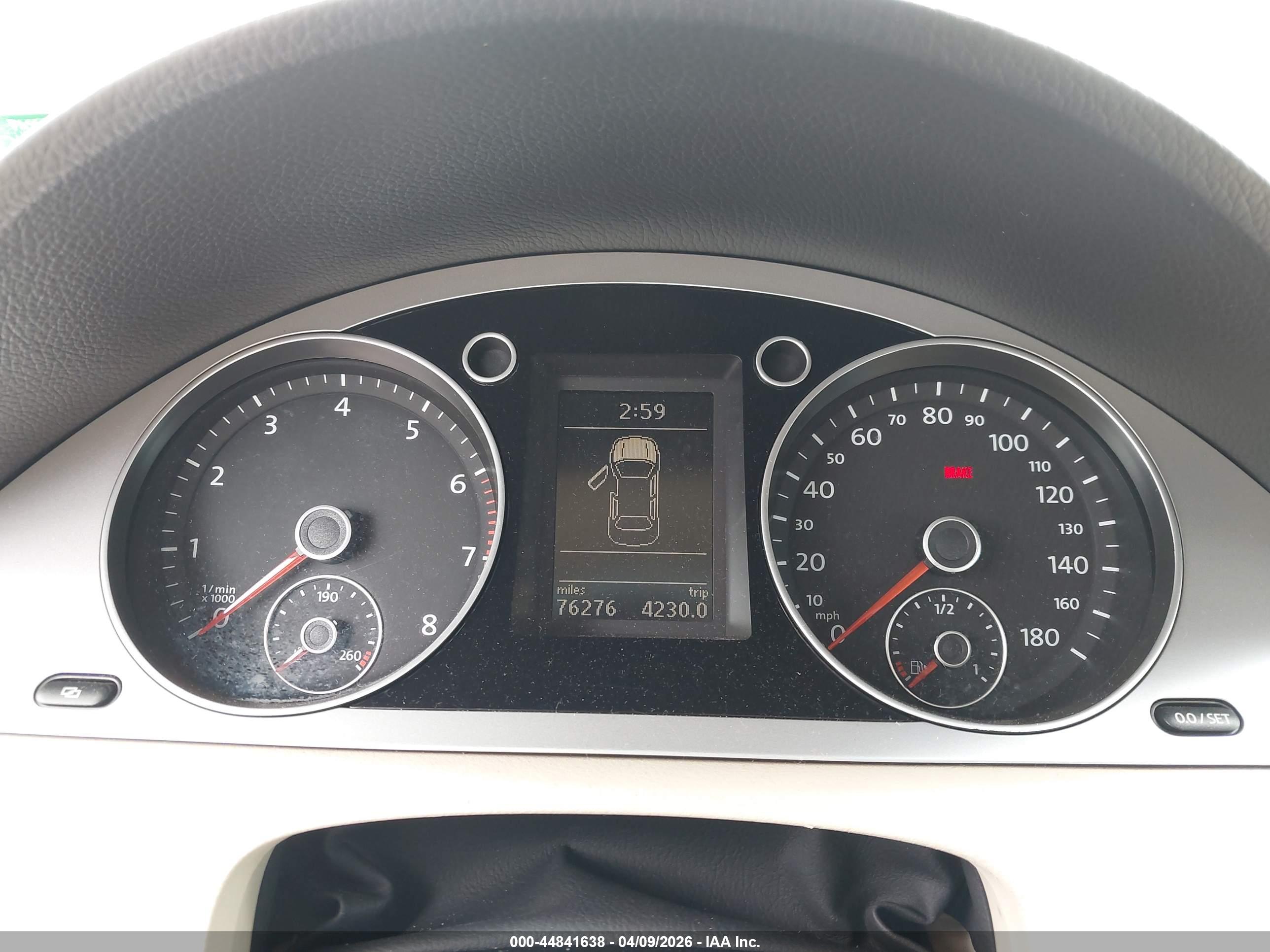 VOLKSWAGEN CC image 7
