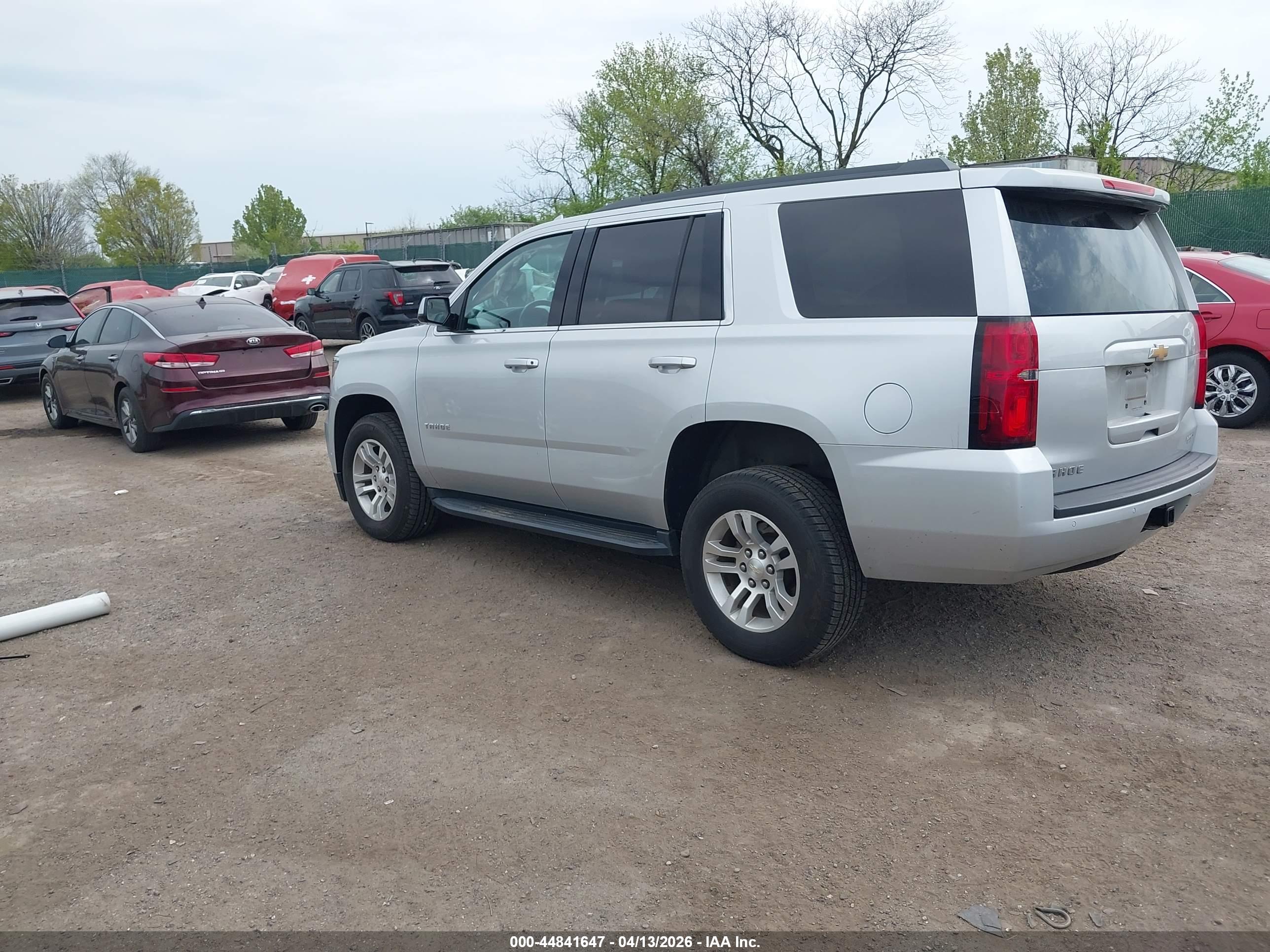 CHEVROLET TAHOE image 3