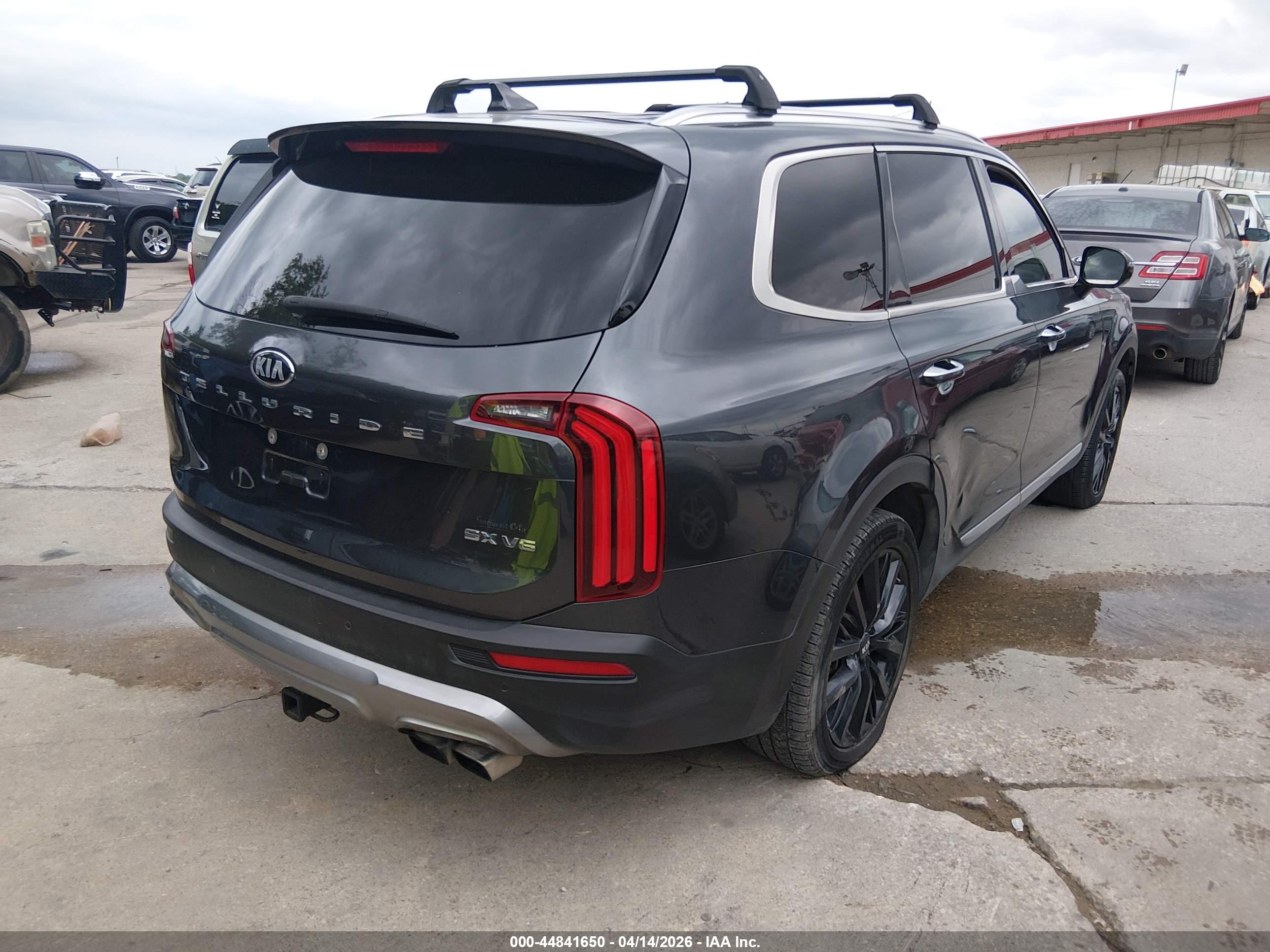 KIA TELLURIDE image 4