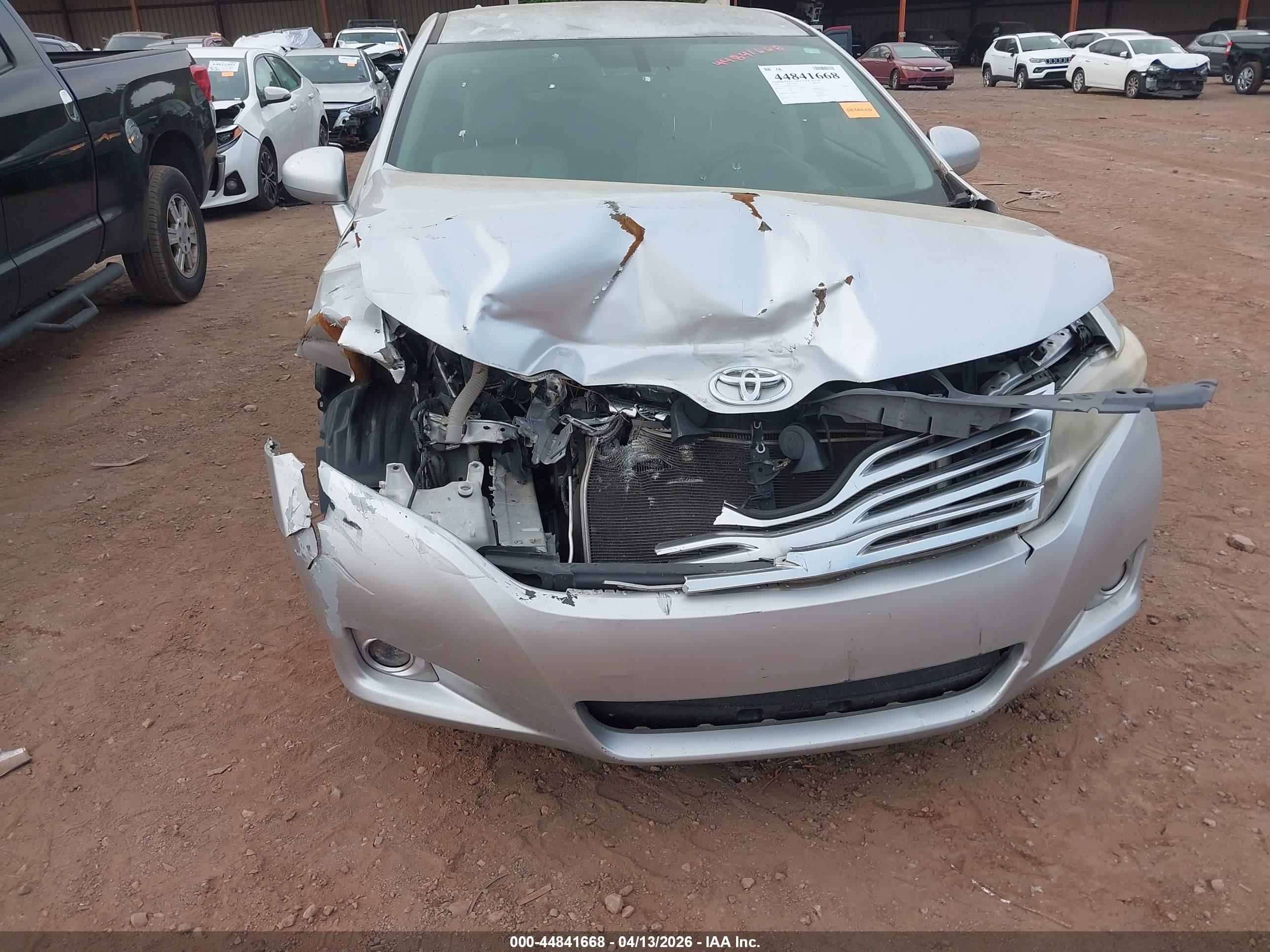 TOYOTA VENZA image 6