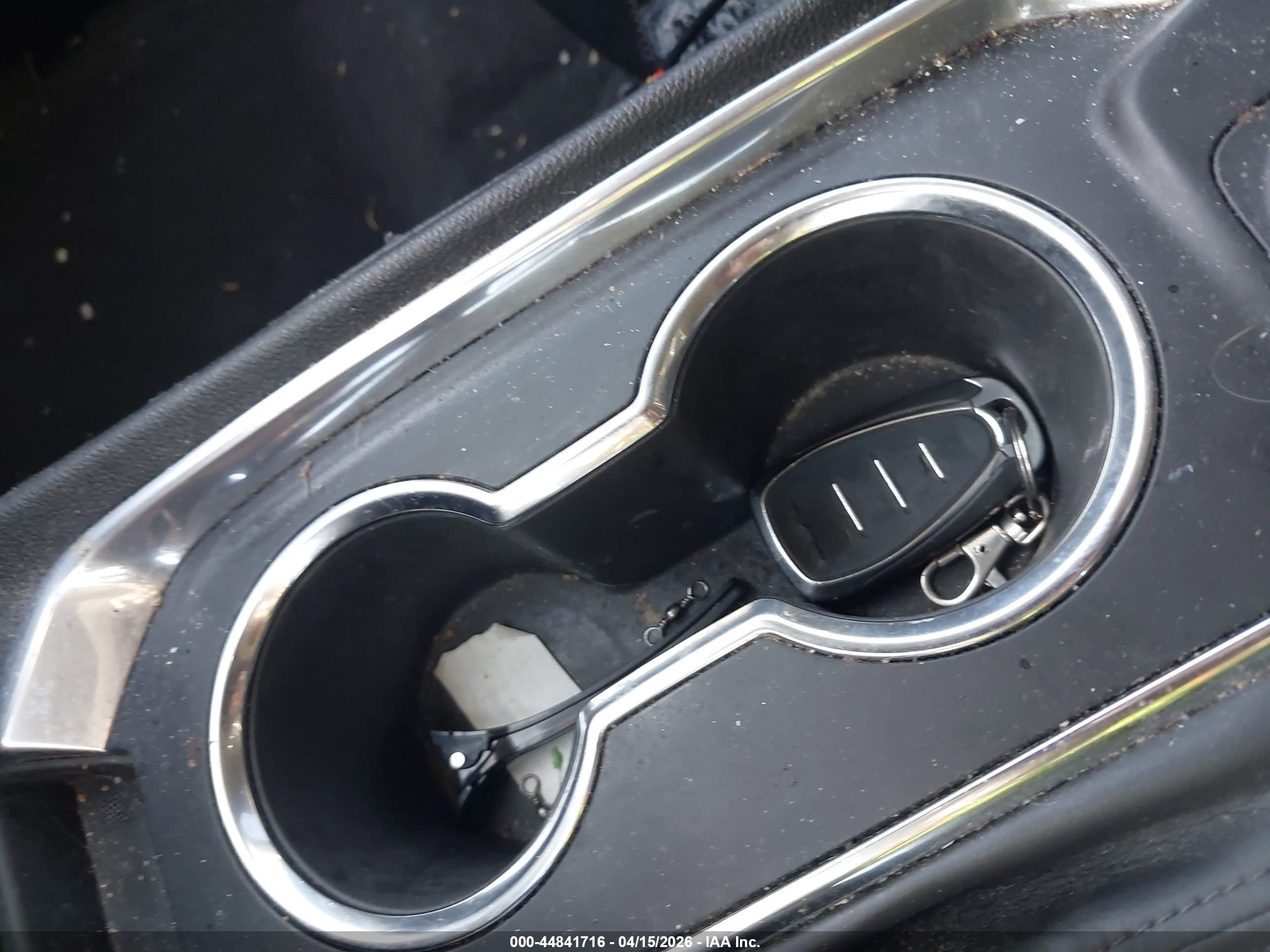 CHEVROLET TRAVERSE image 11