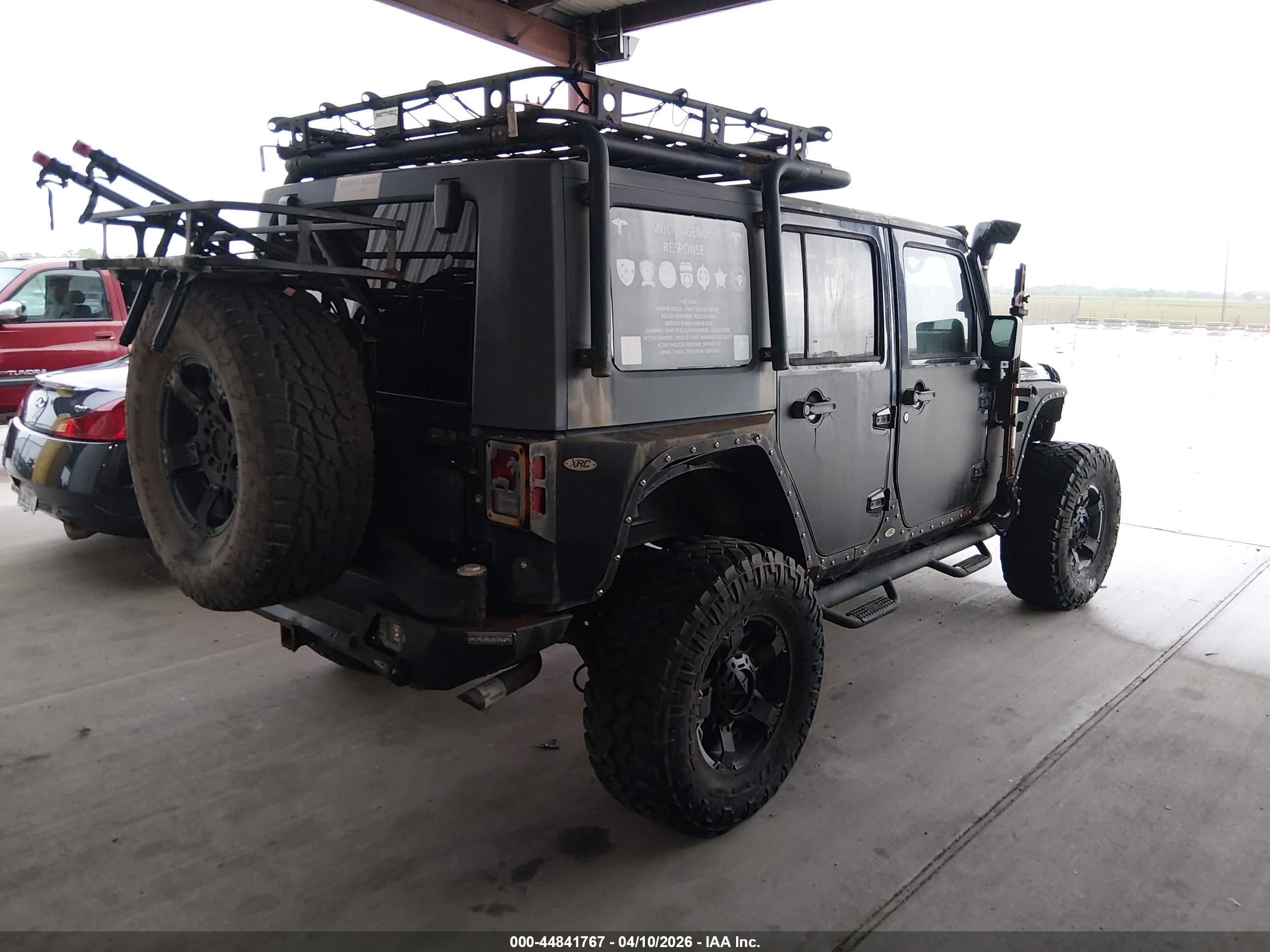 JEEP WRANGLER image 4