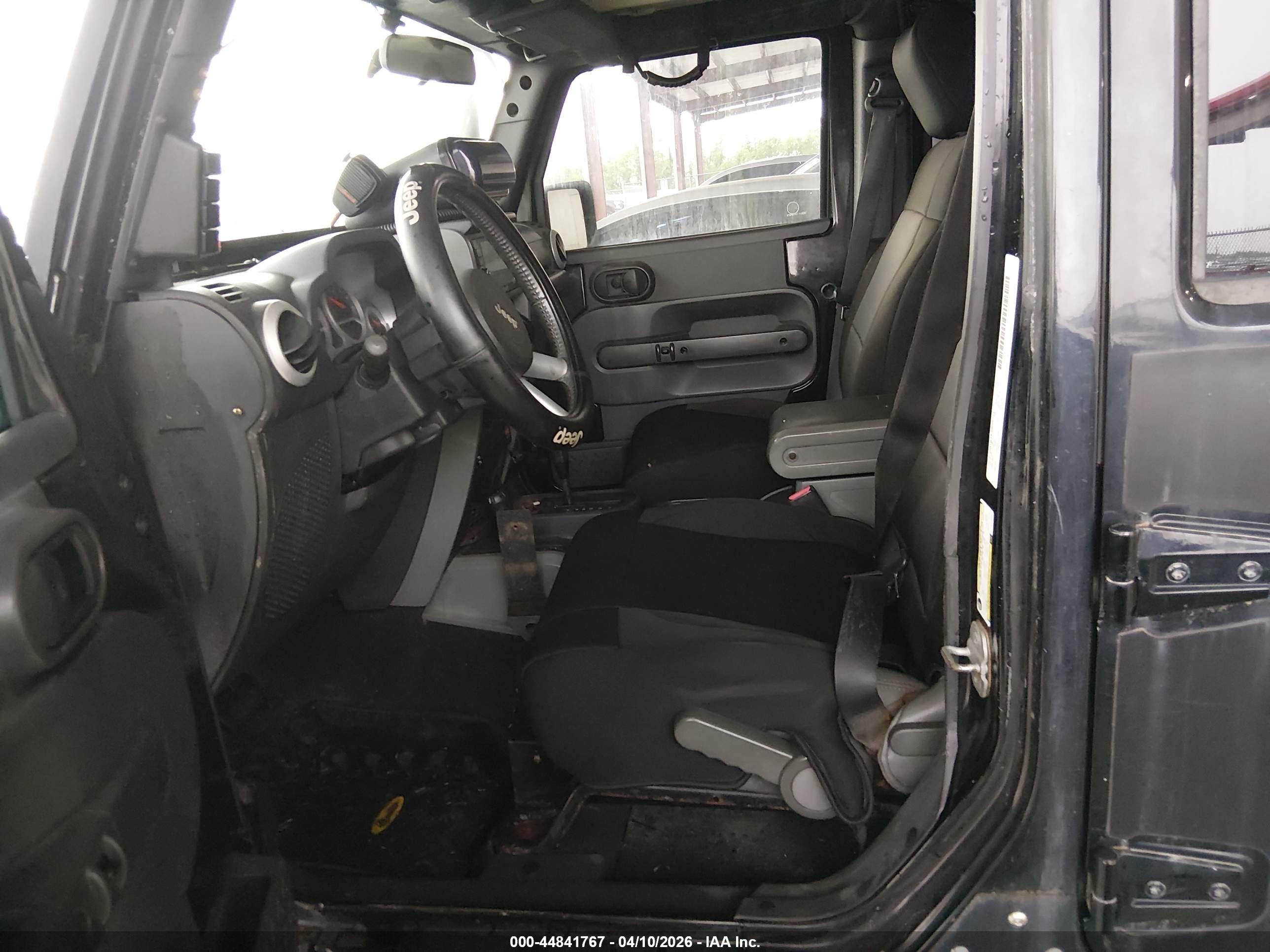 JEEP WRANGLER image 8