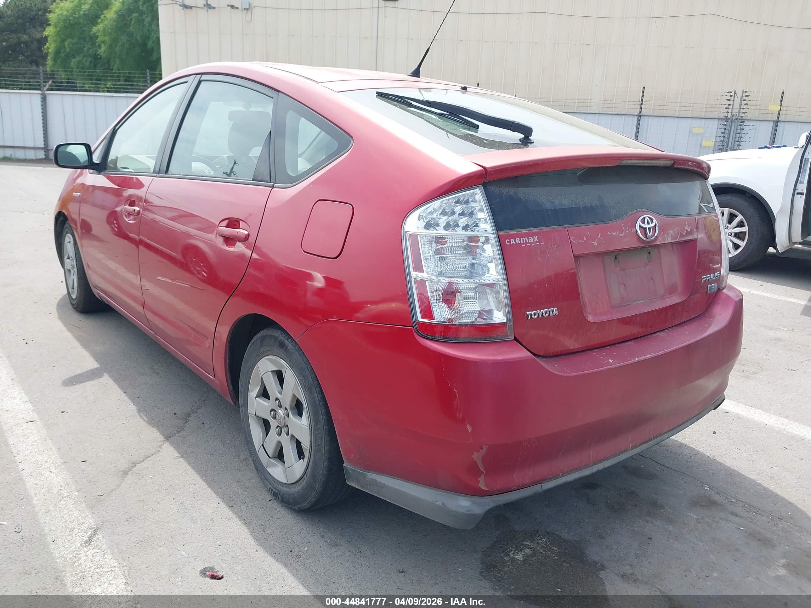 TOYOTA PRIUS image 3