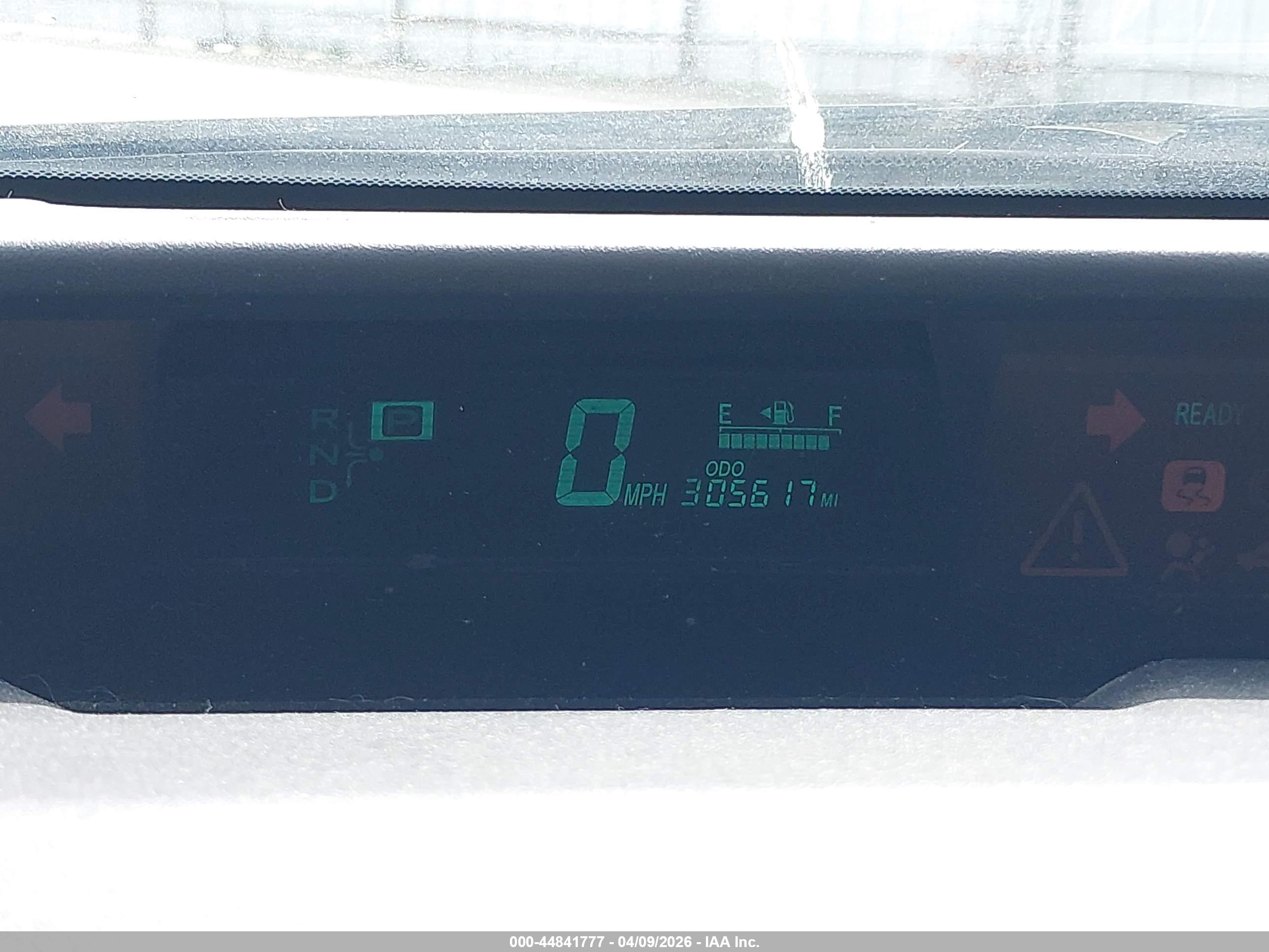 TOYOTA PRIUS image 7