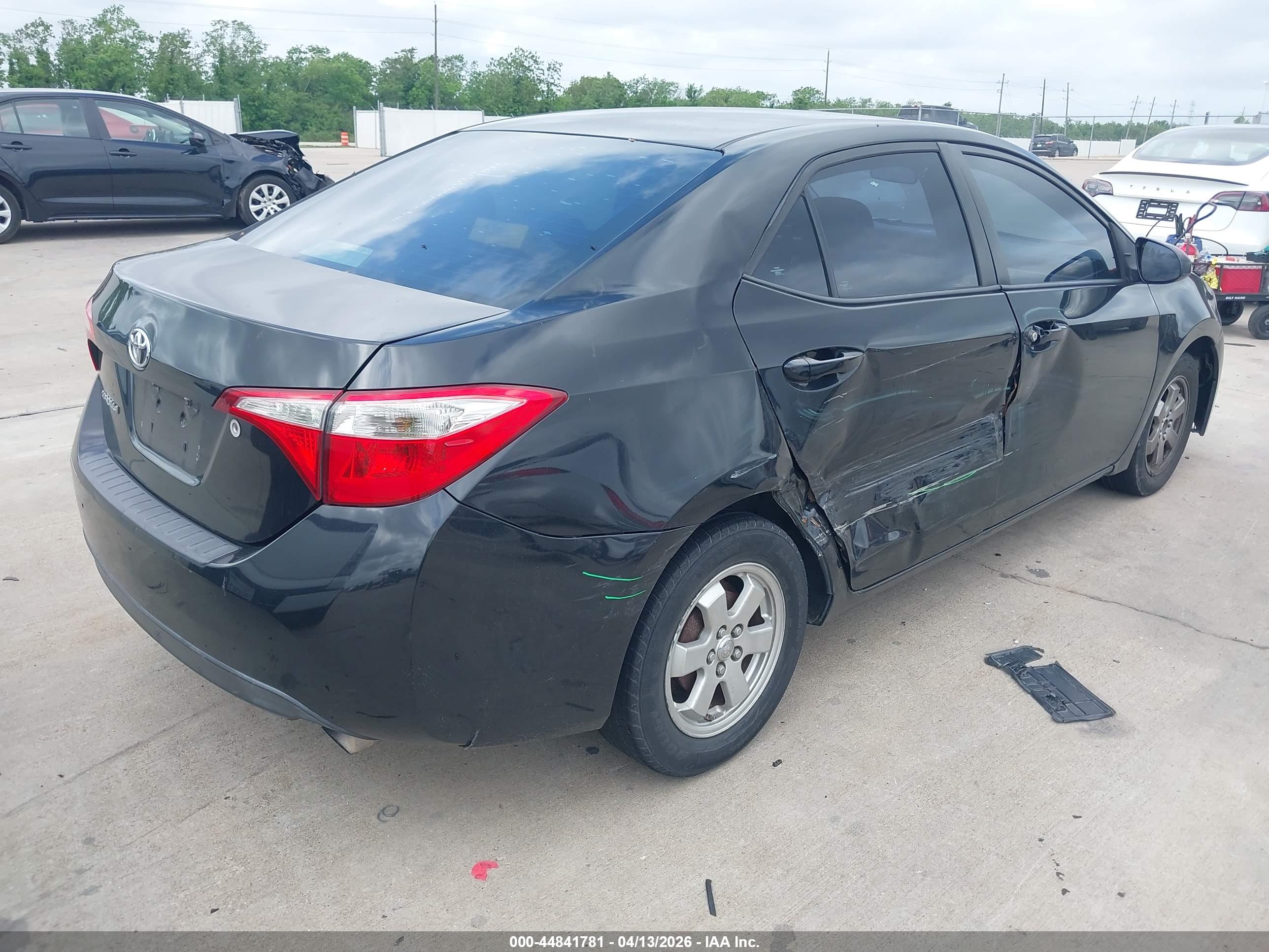 TOYOTA COROLLA image 4