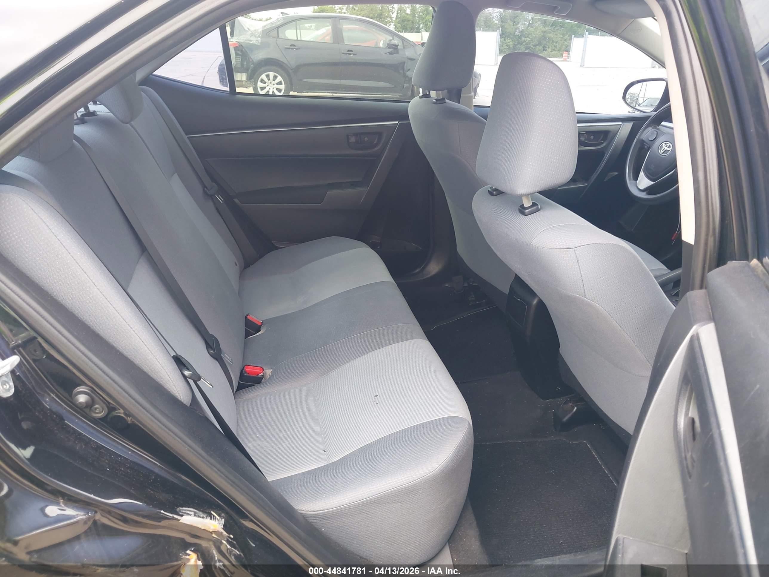 TOYOTA COROLLA image 8