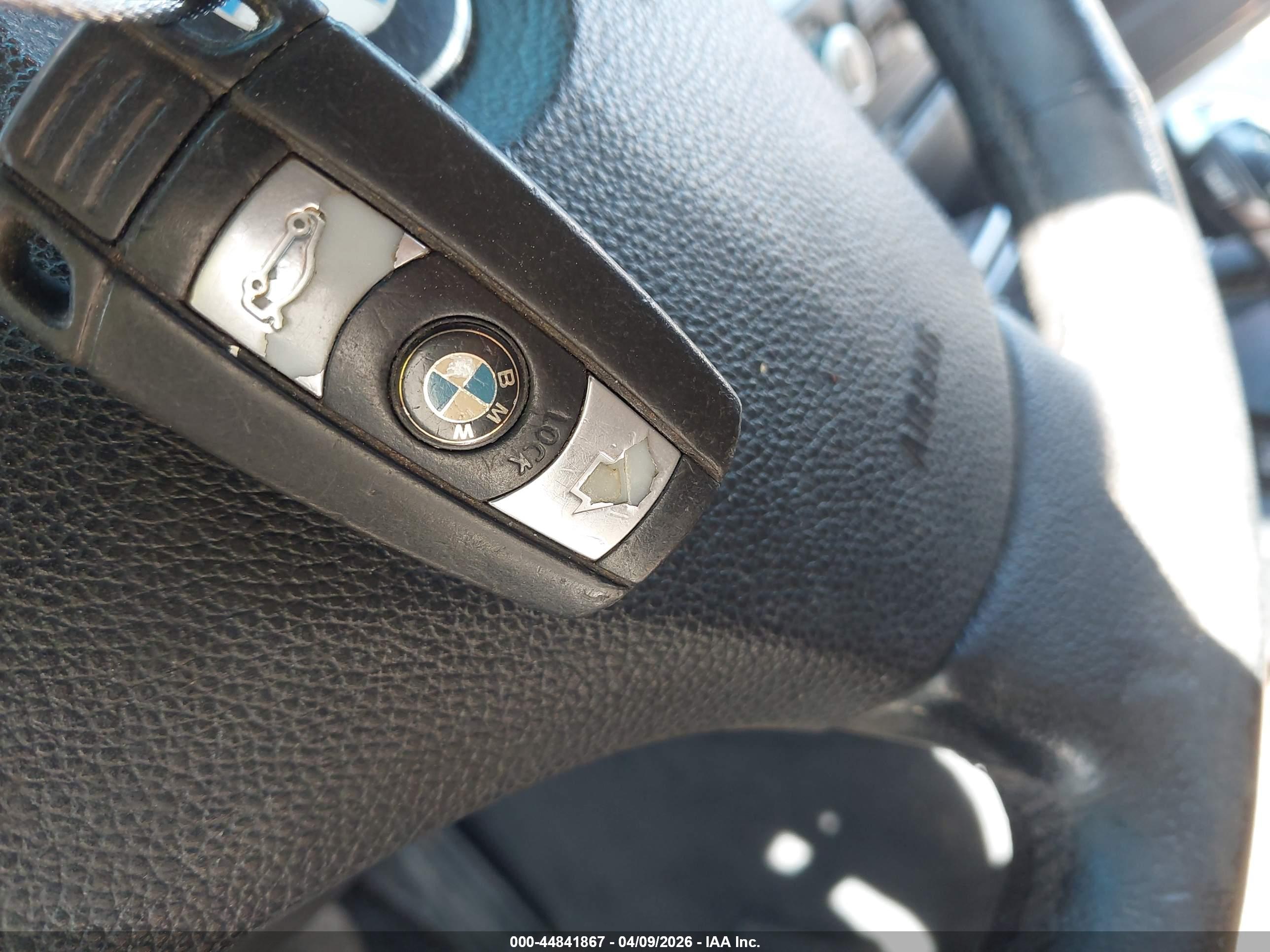 BMW 528I image 11