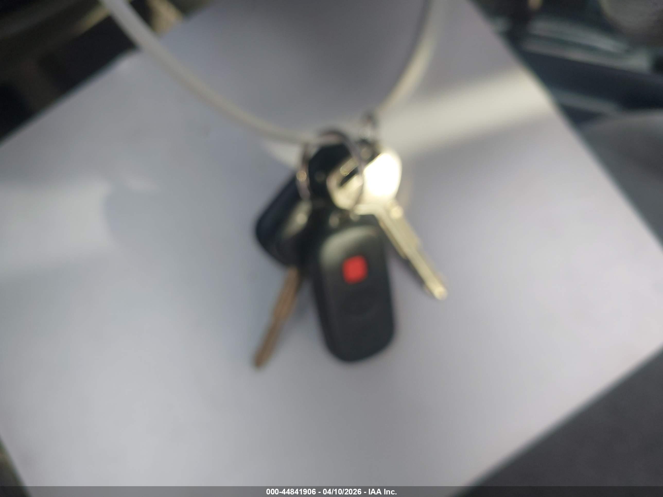 TOYOTA CAMRY image 11