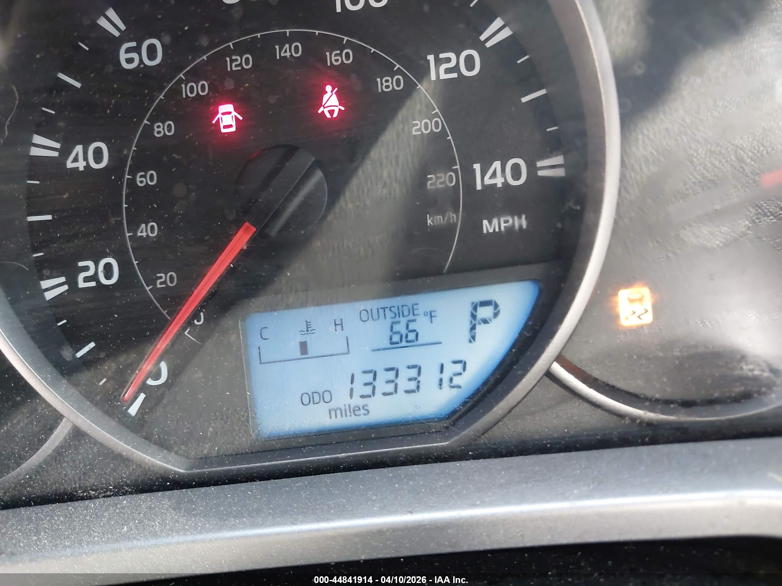 TOYOTA RAV4 image 7