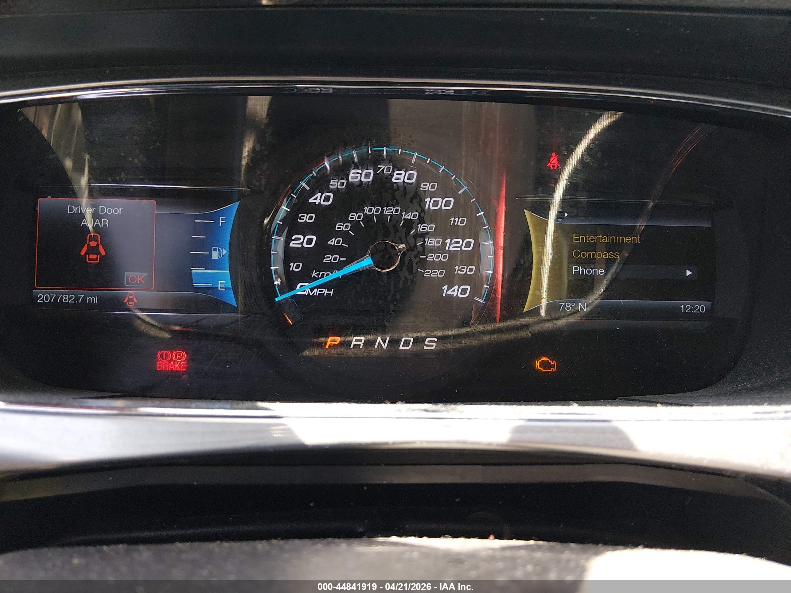 FORD TAURUS image 7