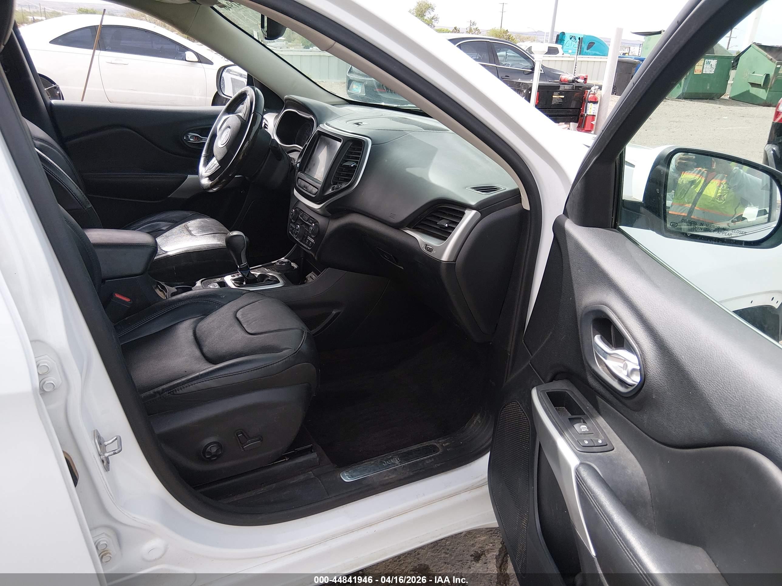 JEEP CHEROKEE image 5
