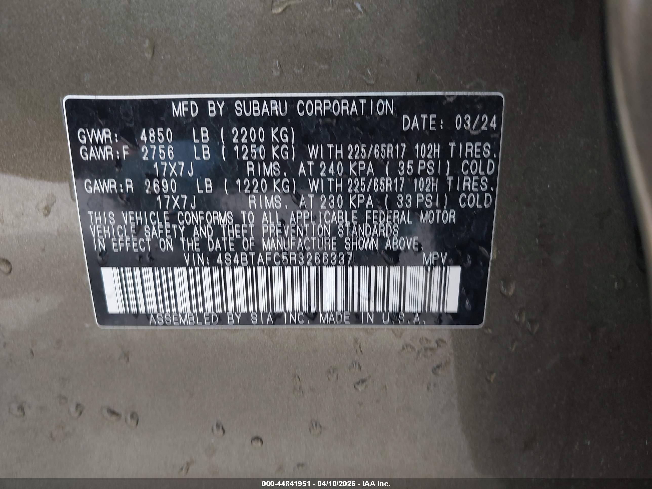 SUBARU OUTBACK image 9