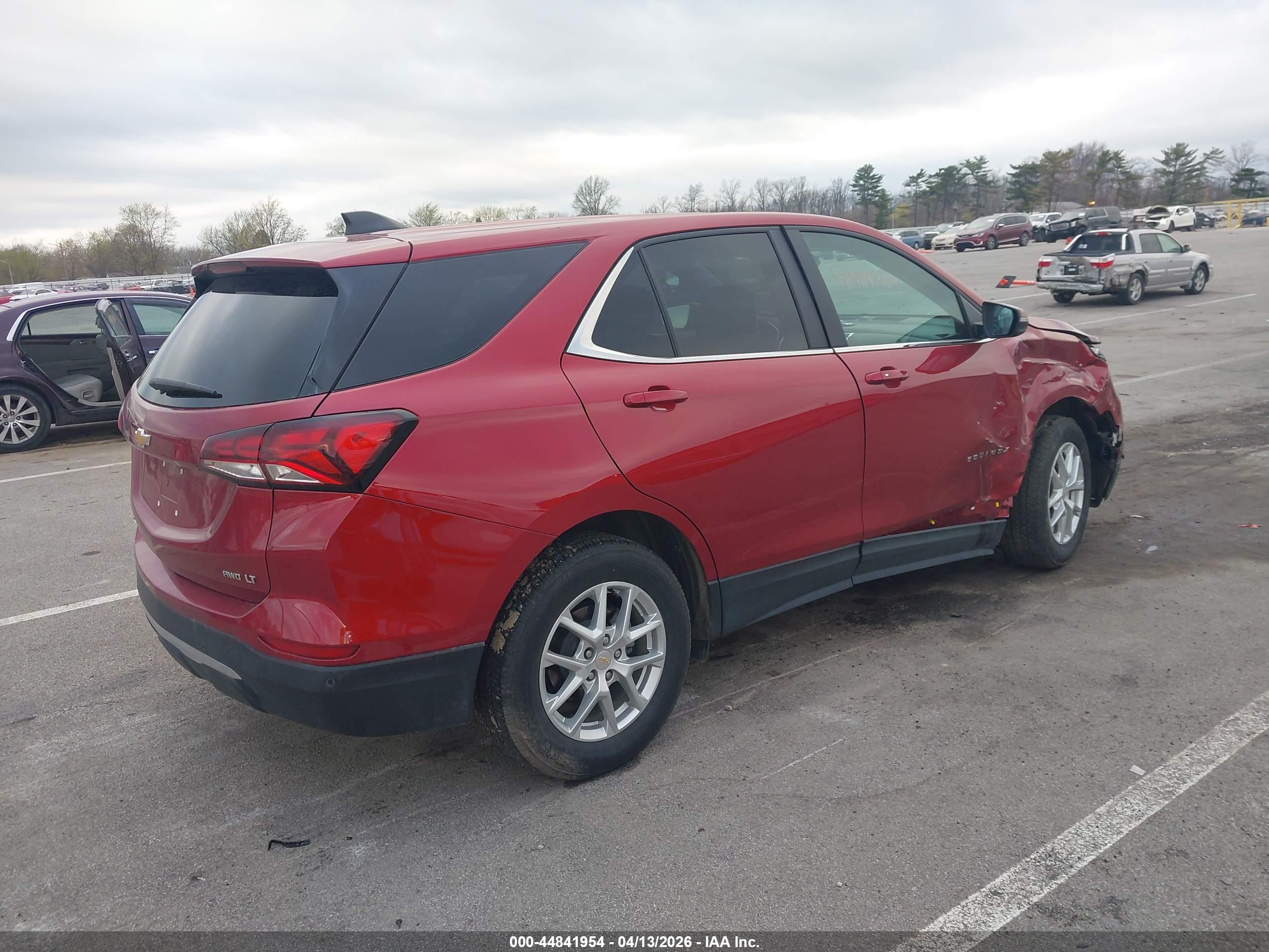 CHEVROLET EQUINOX image 4
