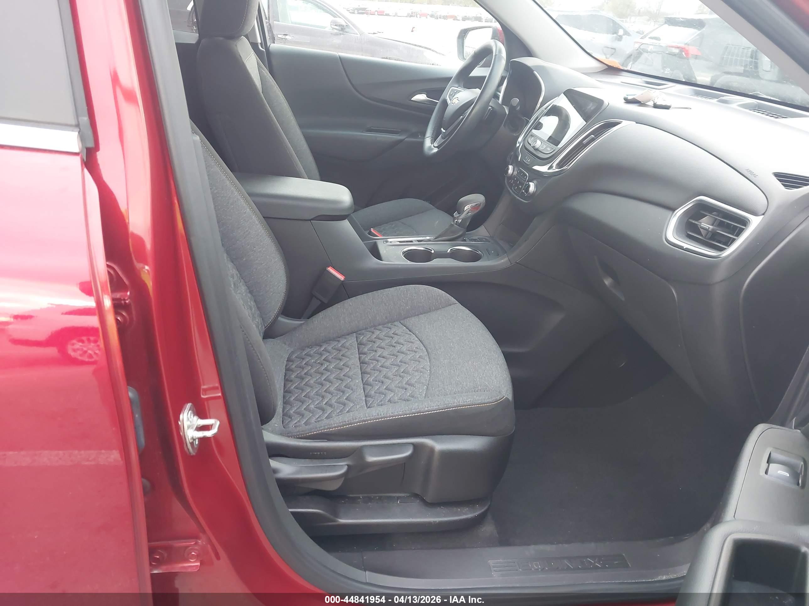 CHEVROLET EQUINOX image 5