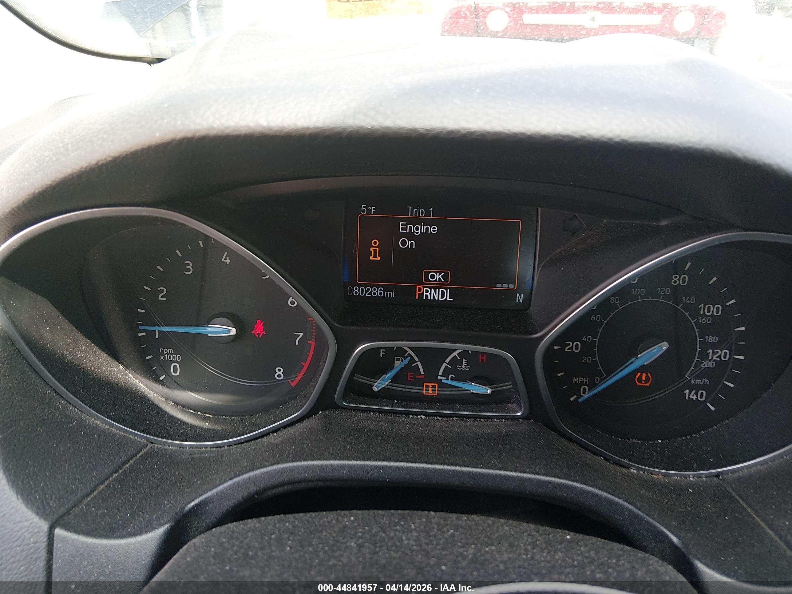 FORD FOCUS image 7