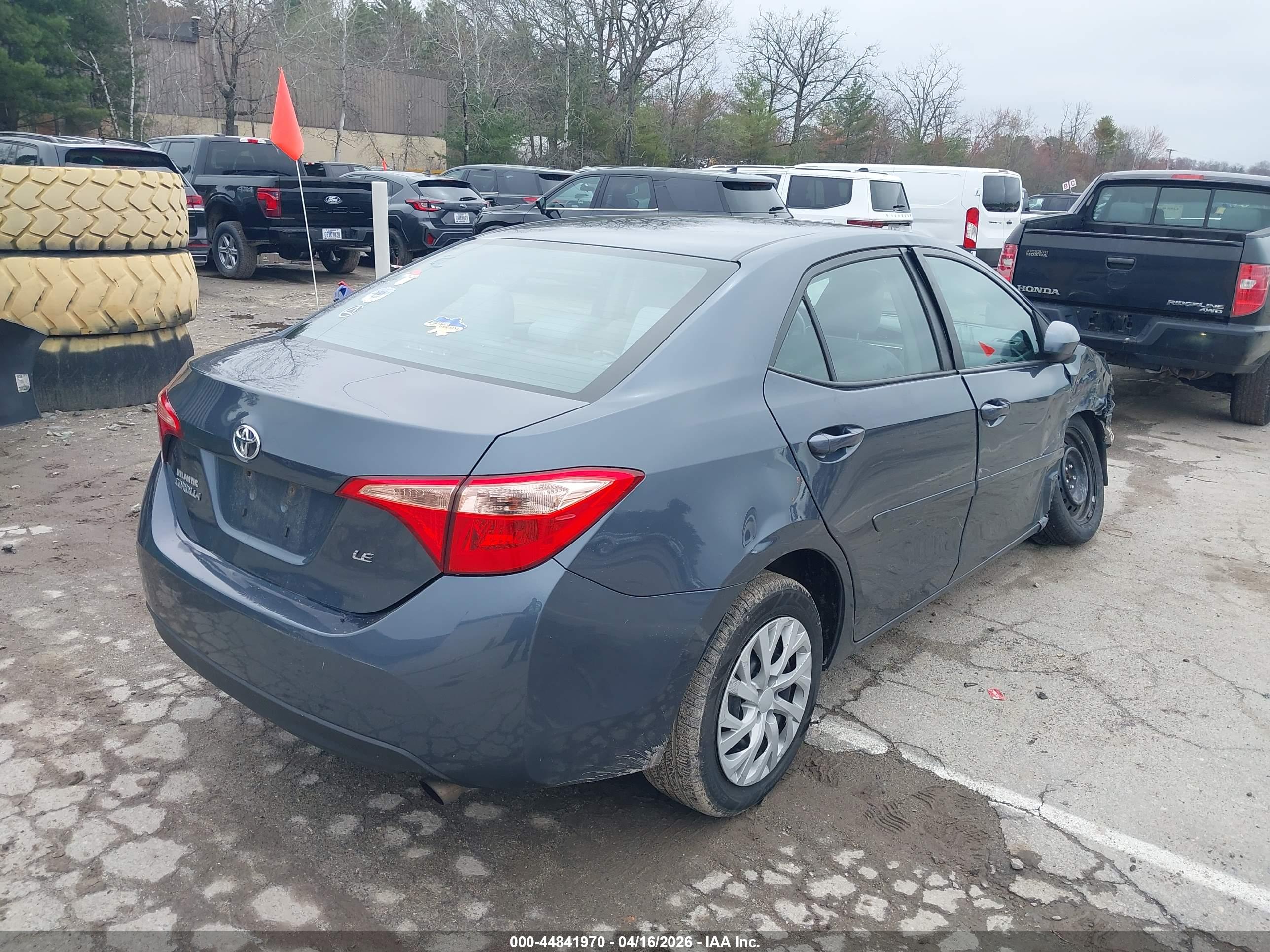 TOYOTA COROLLA image 4