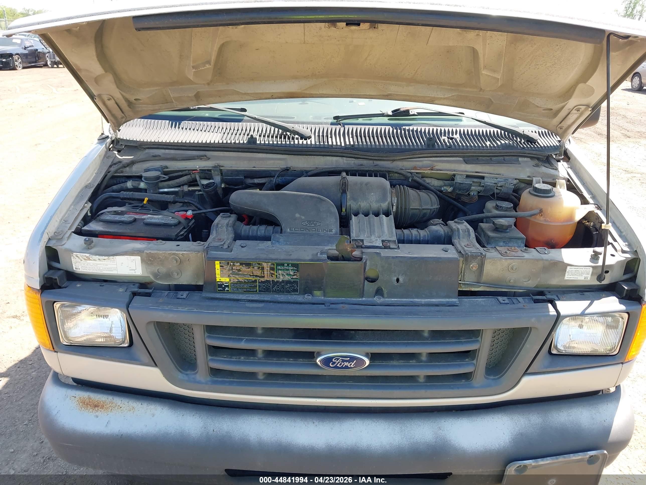 FORD E-350 image 10