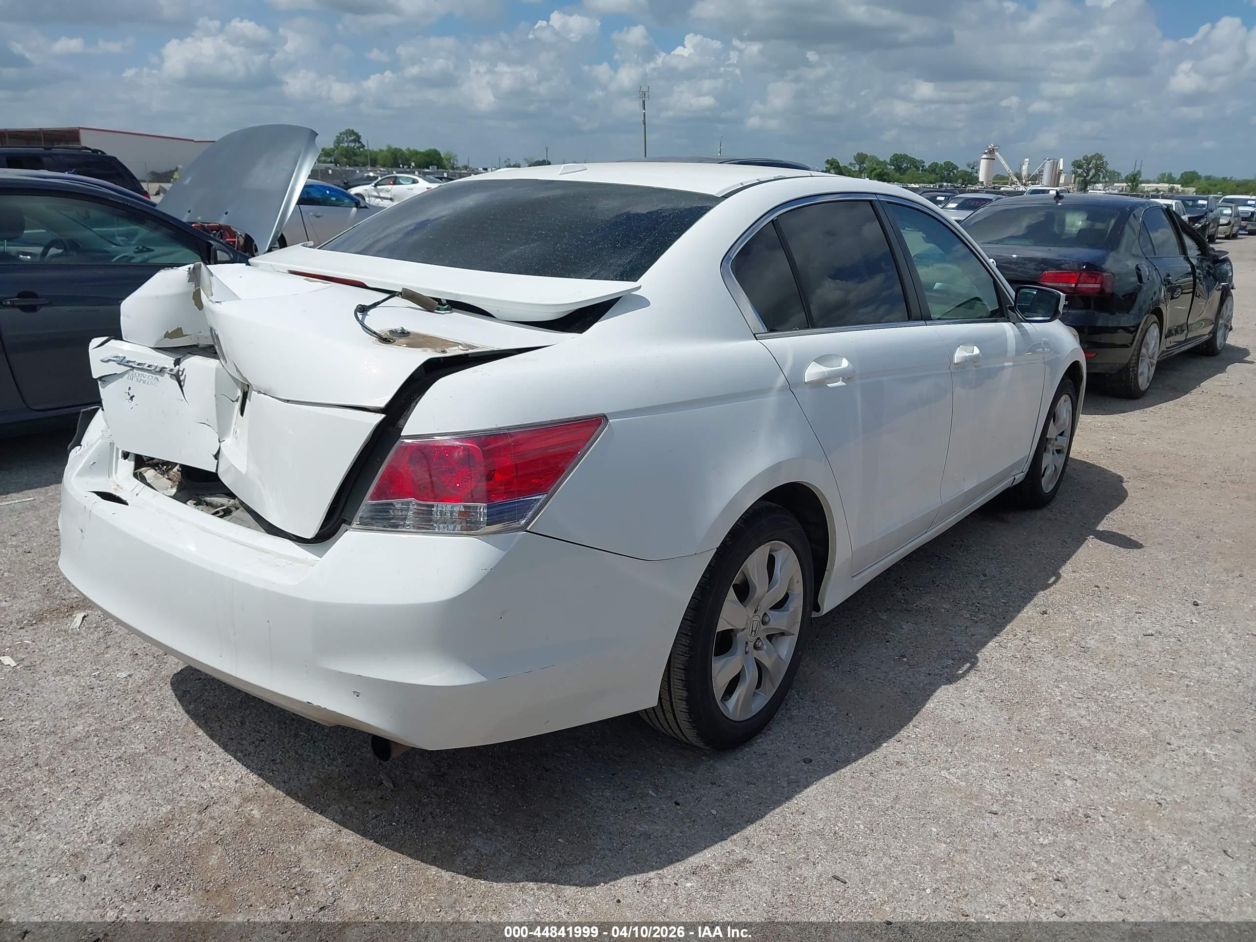 HONDA ACCORD image 4