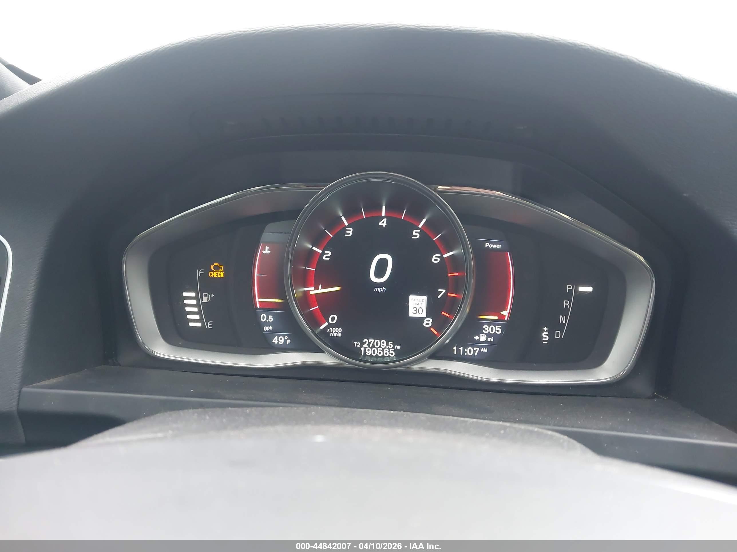 VOLVO S60 image 7