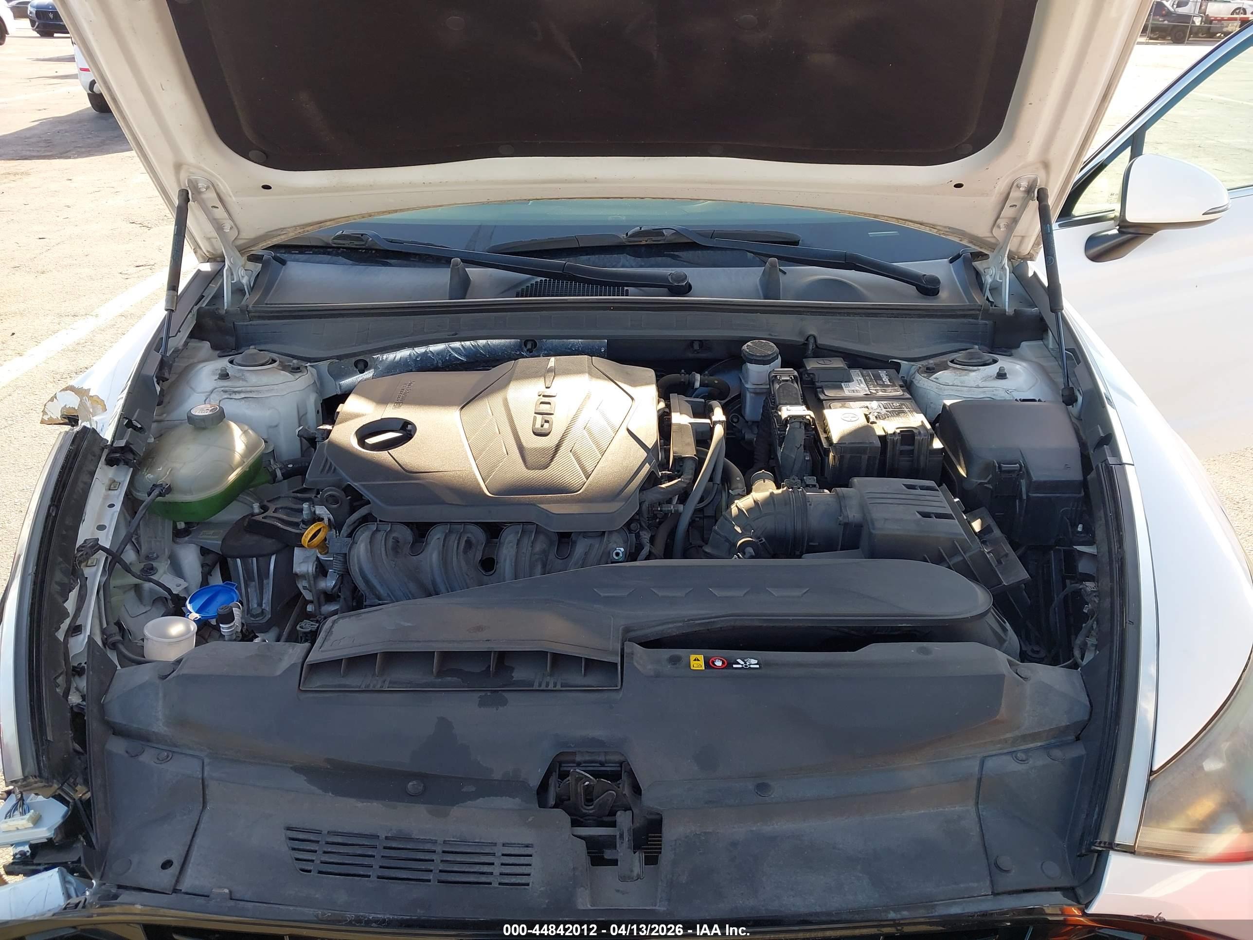 HYUNDAI SONATA image 10