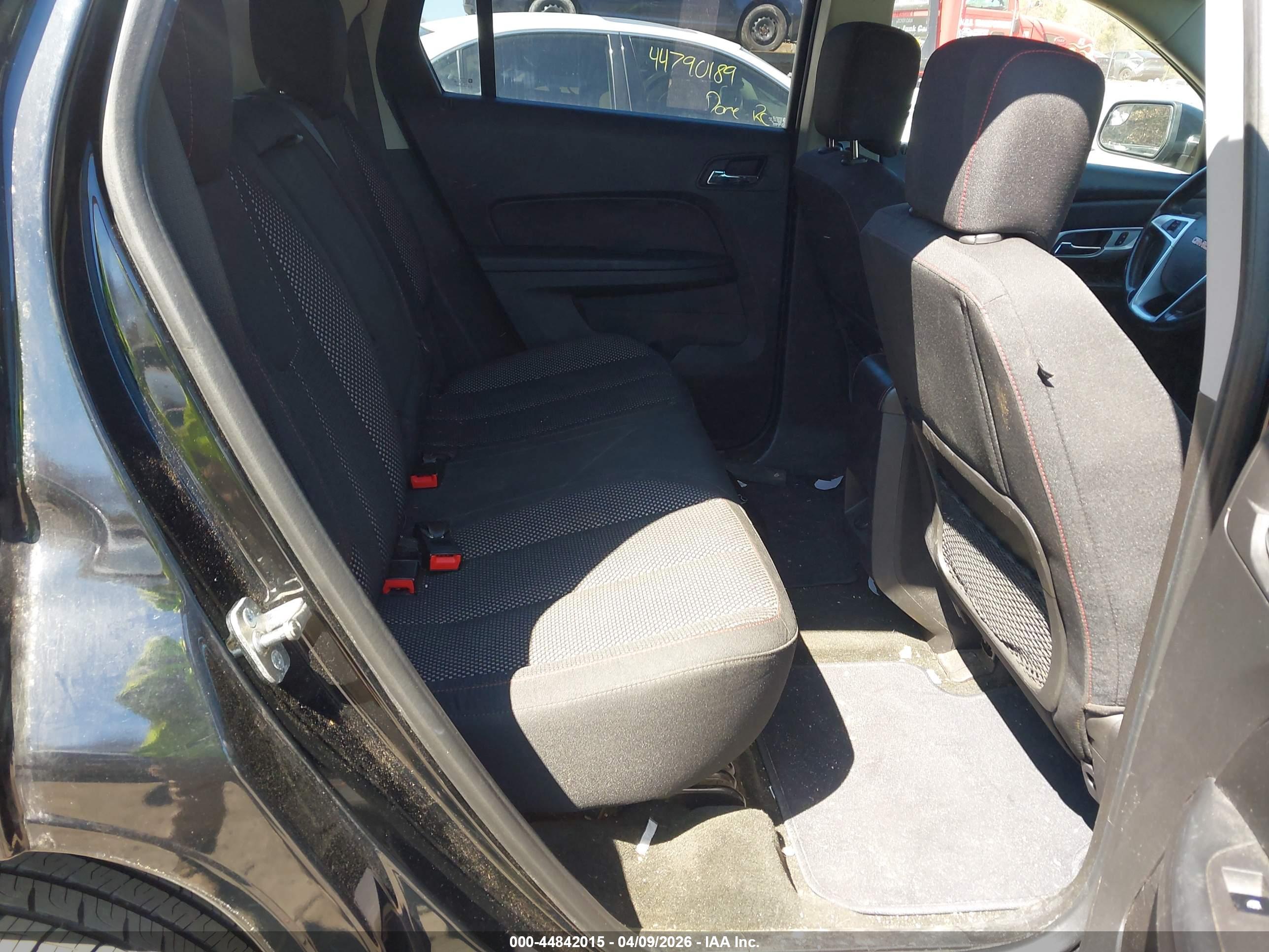 GMC TERRAIN image 8