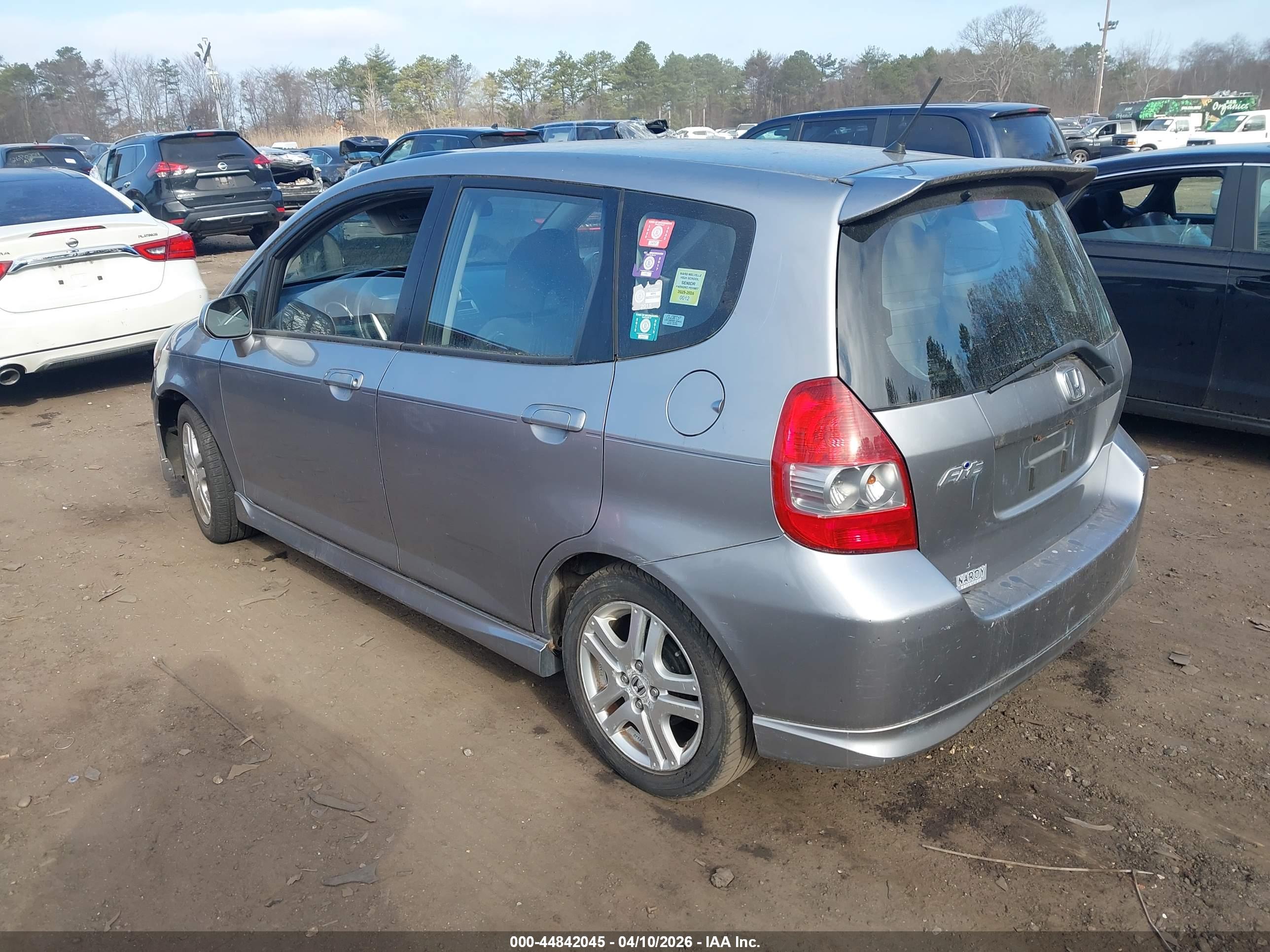 HONDA FIT image 3