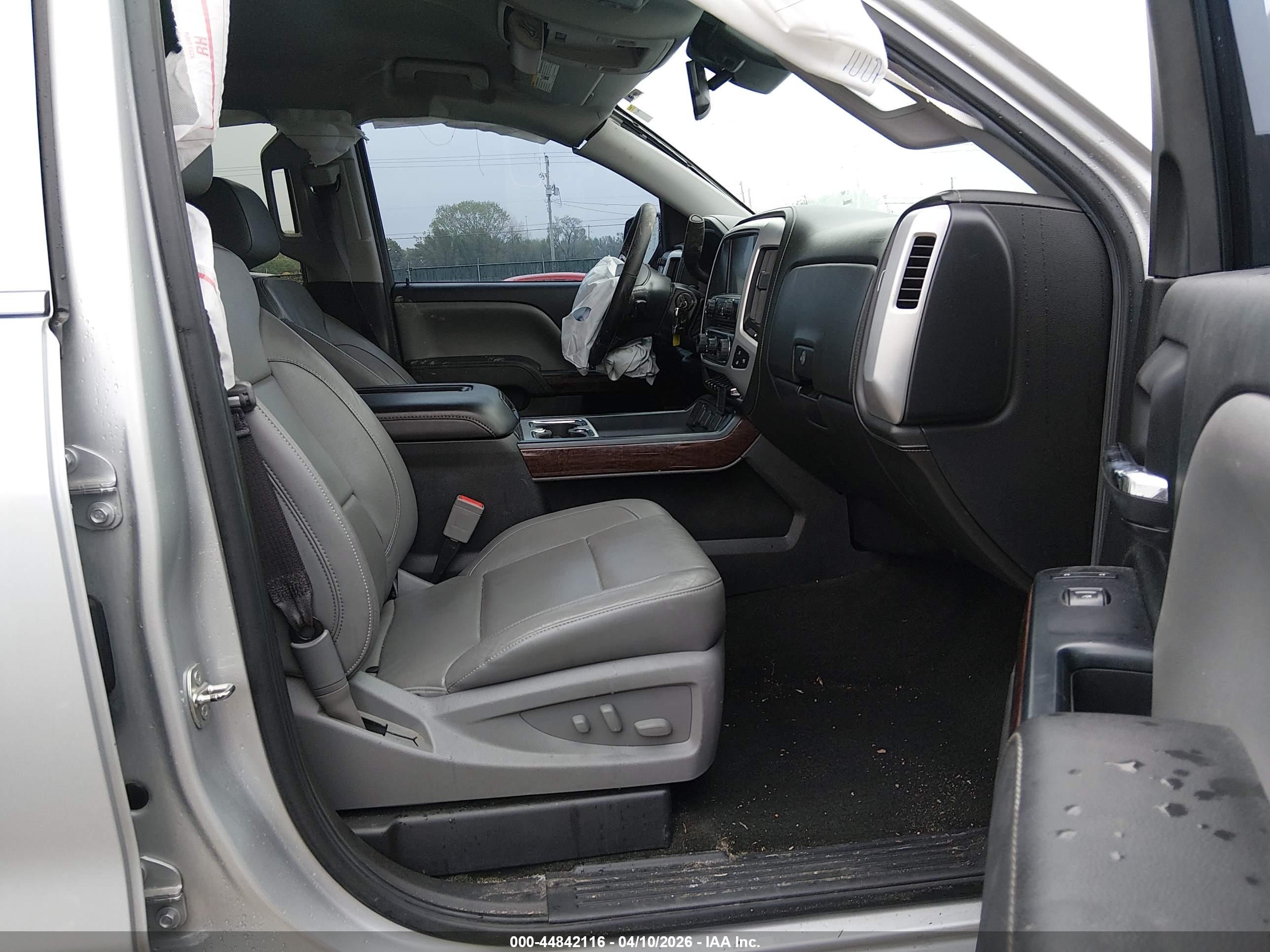 GMC SIERRA image 5