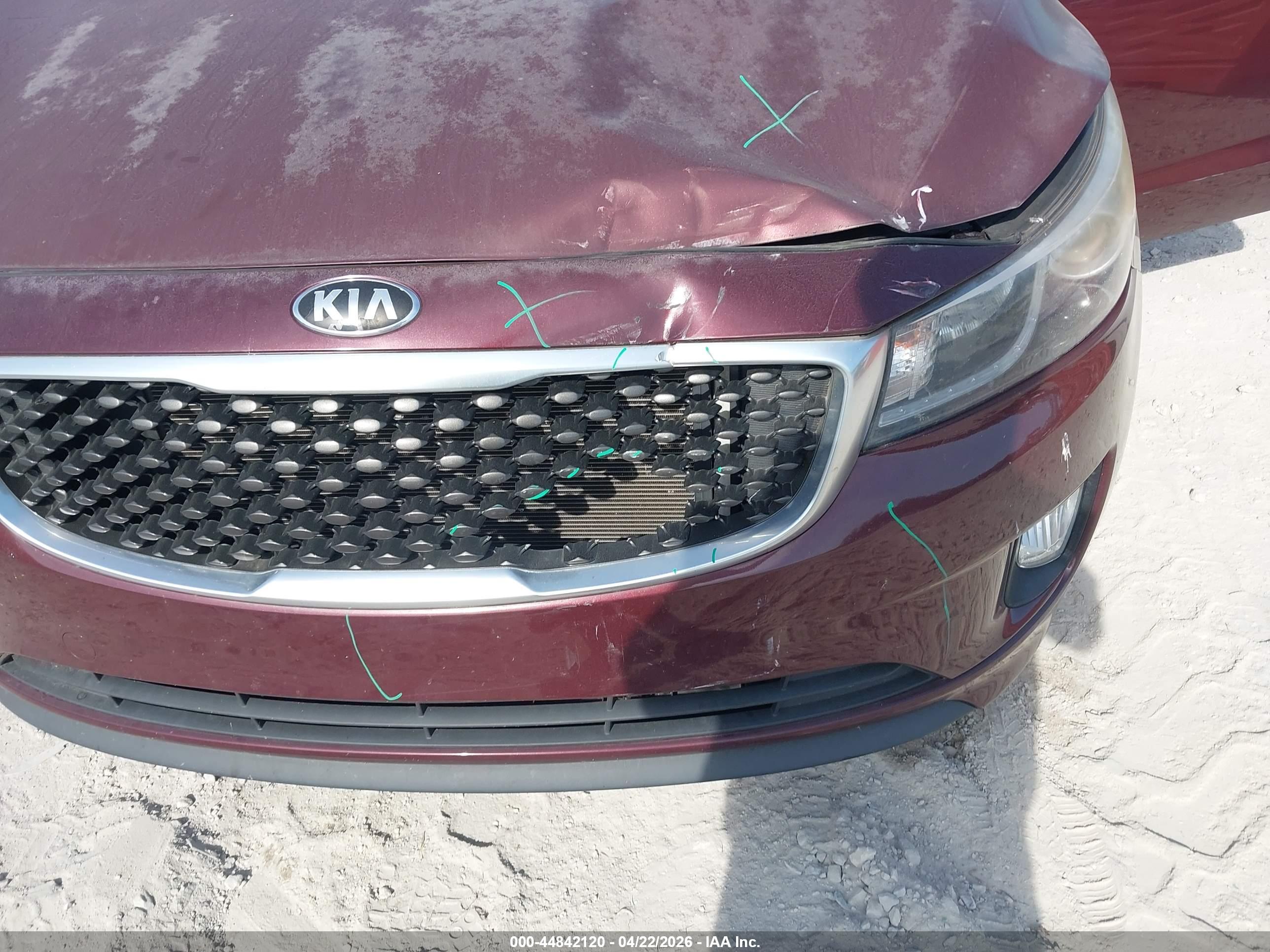 KIA SEDONA image 6
