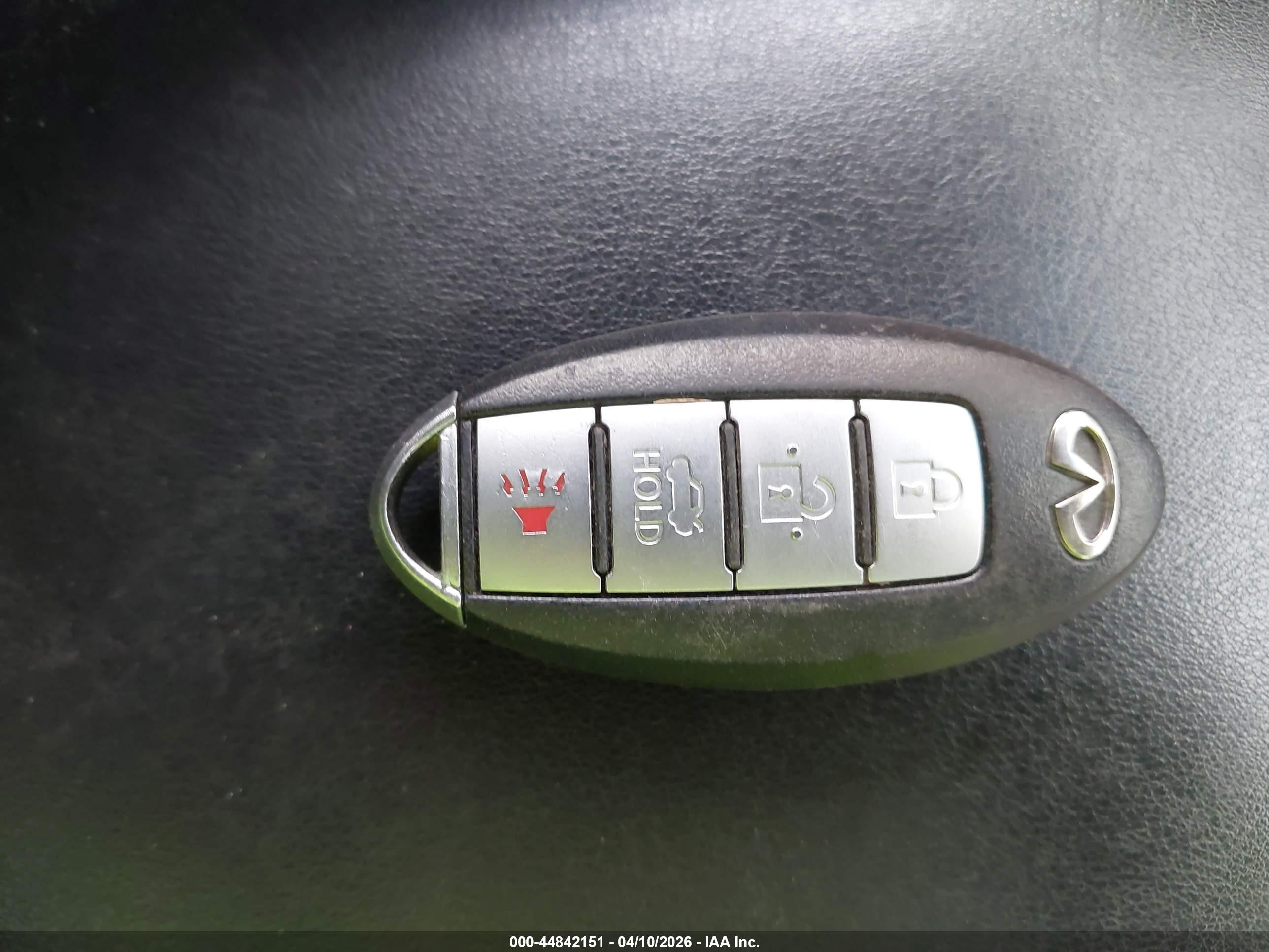 INFINITI G37 image 11