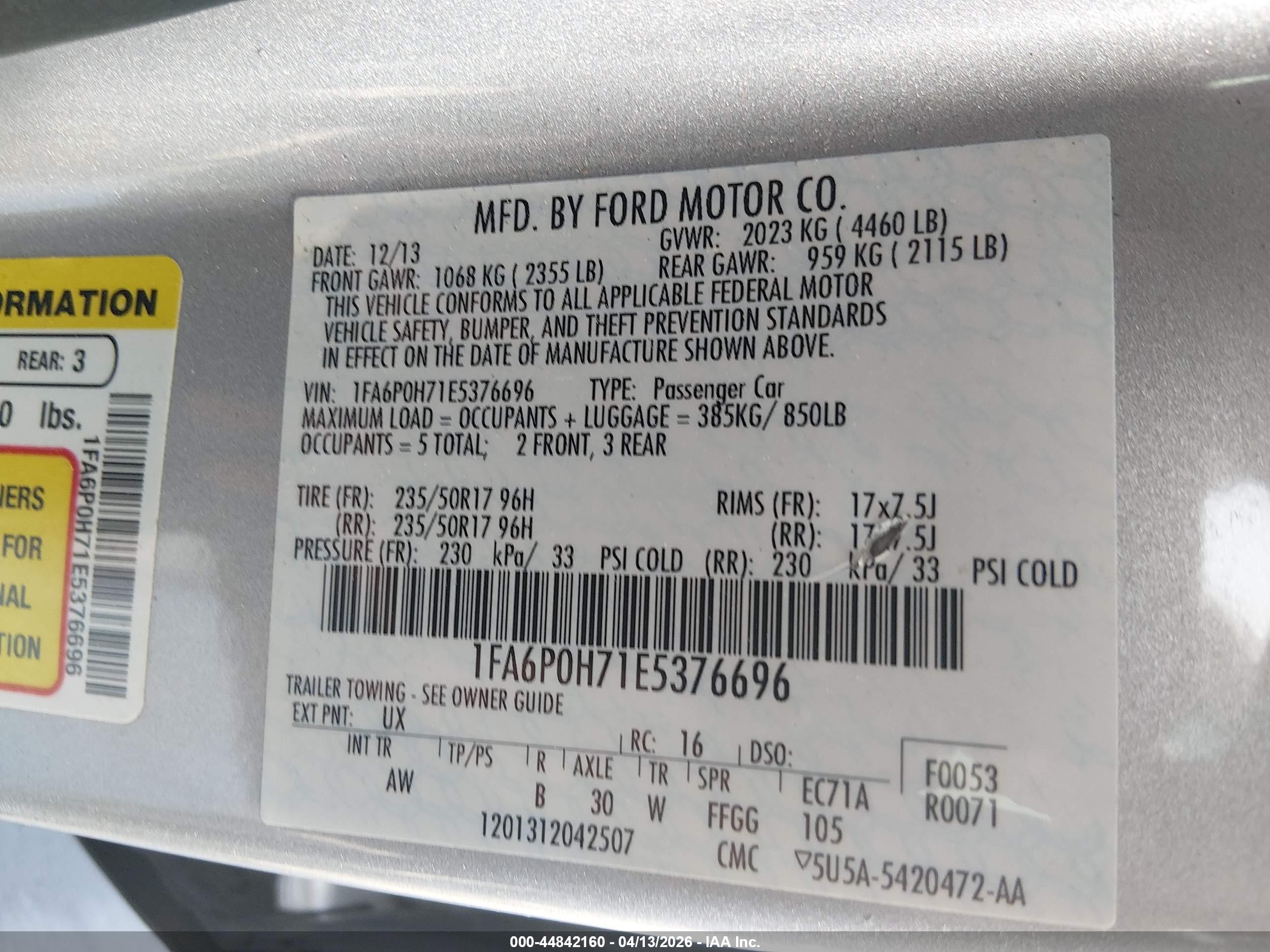 FORD FUSION image 9
