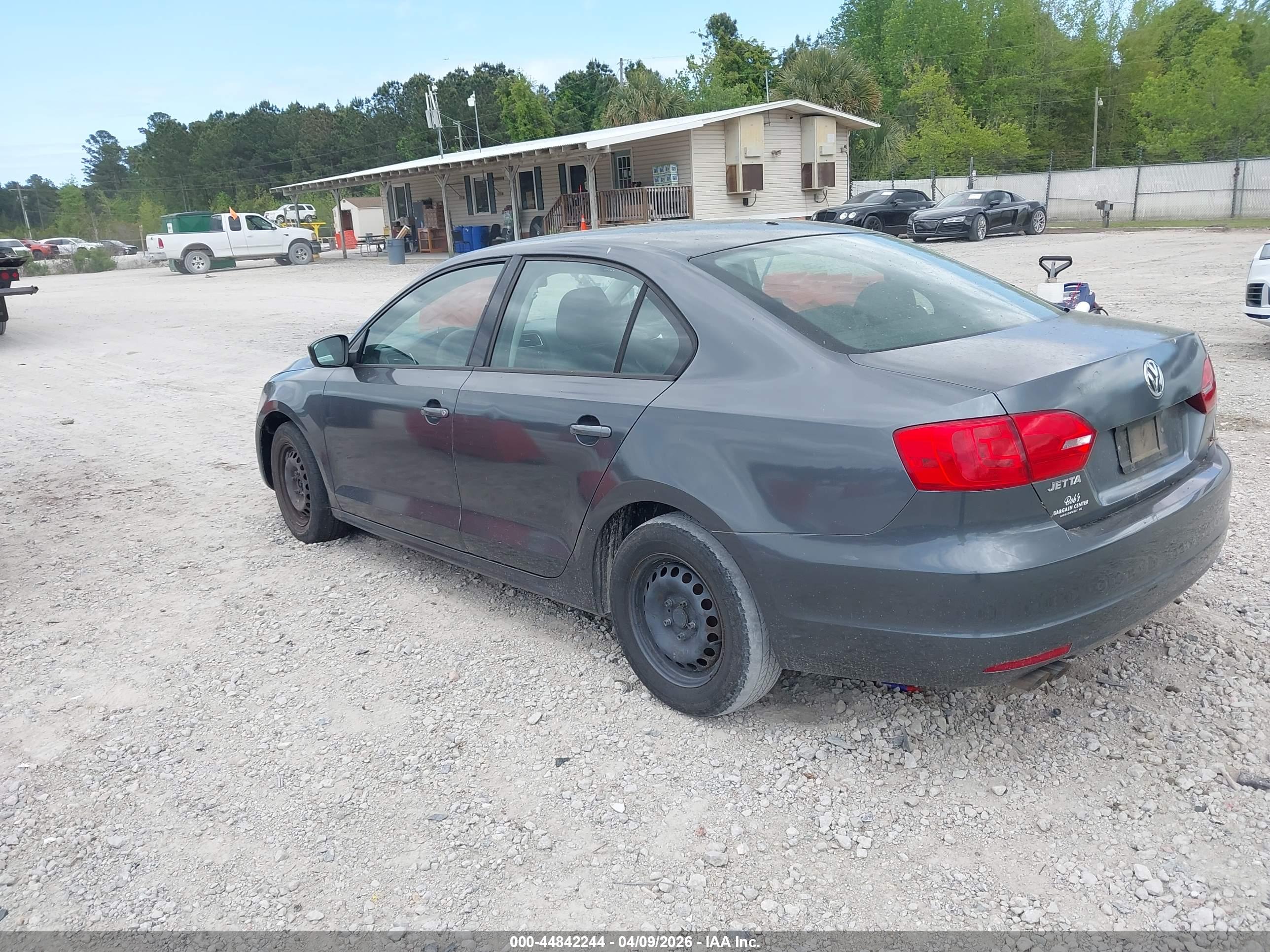 VOLKSWAGEN JETTA image 3