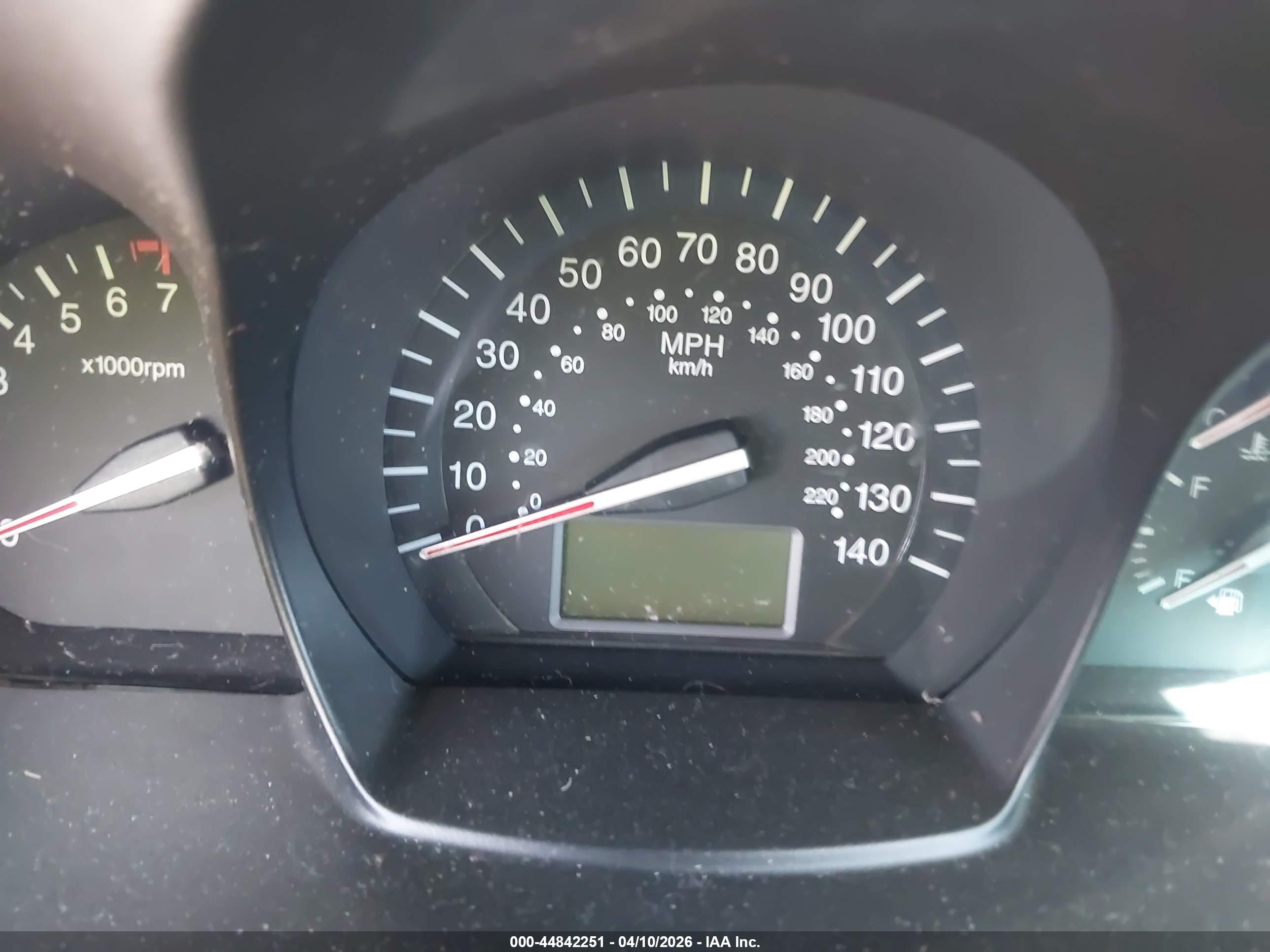KIA SPECTRA image 7