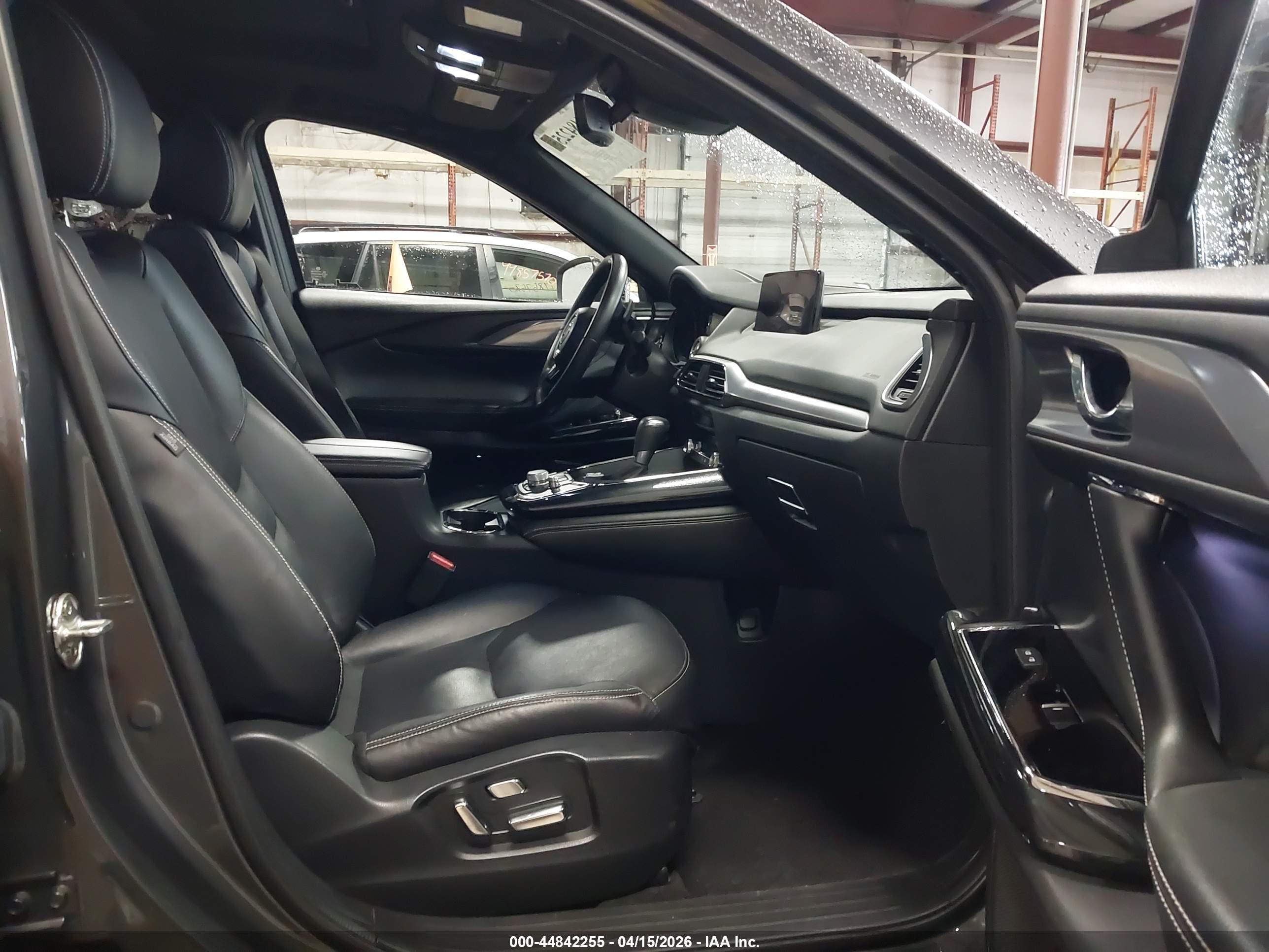MAZDA CX-9 image 5