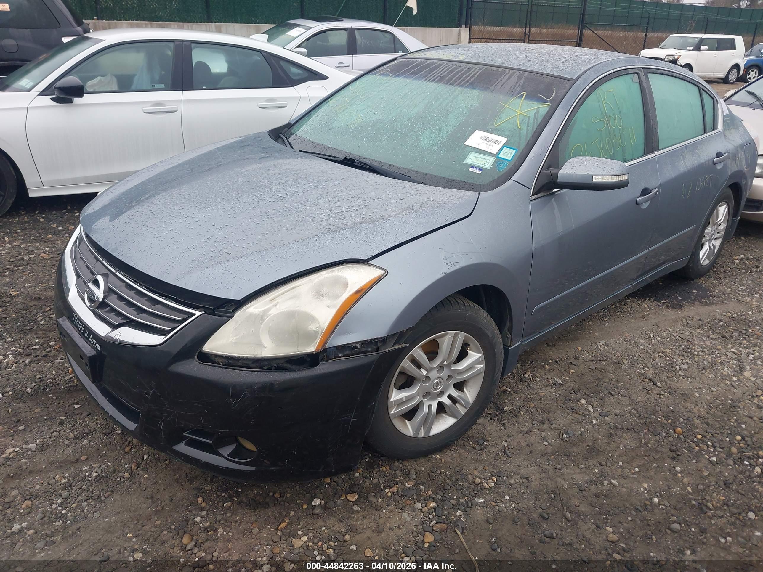 NISSAN ALTIMA image 2