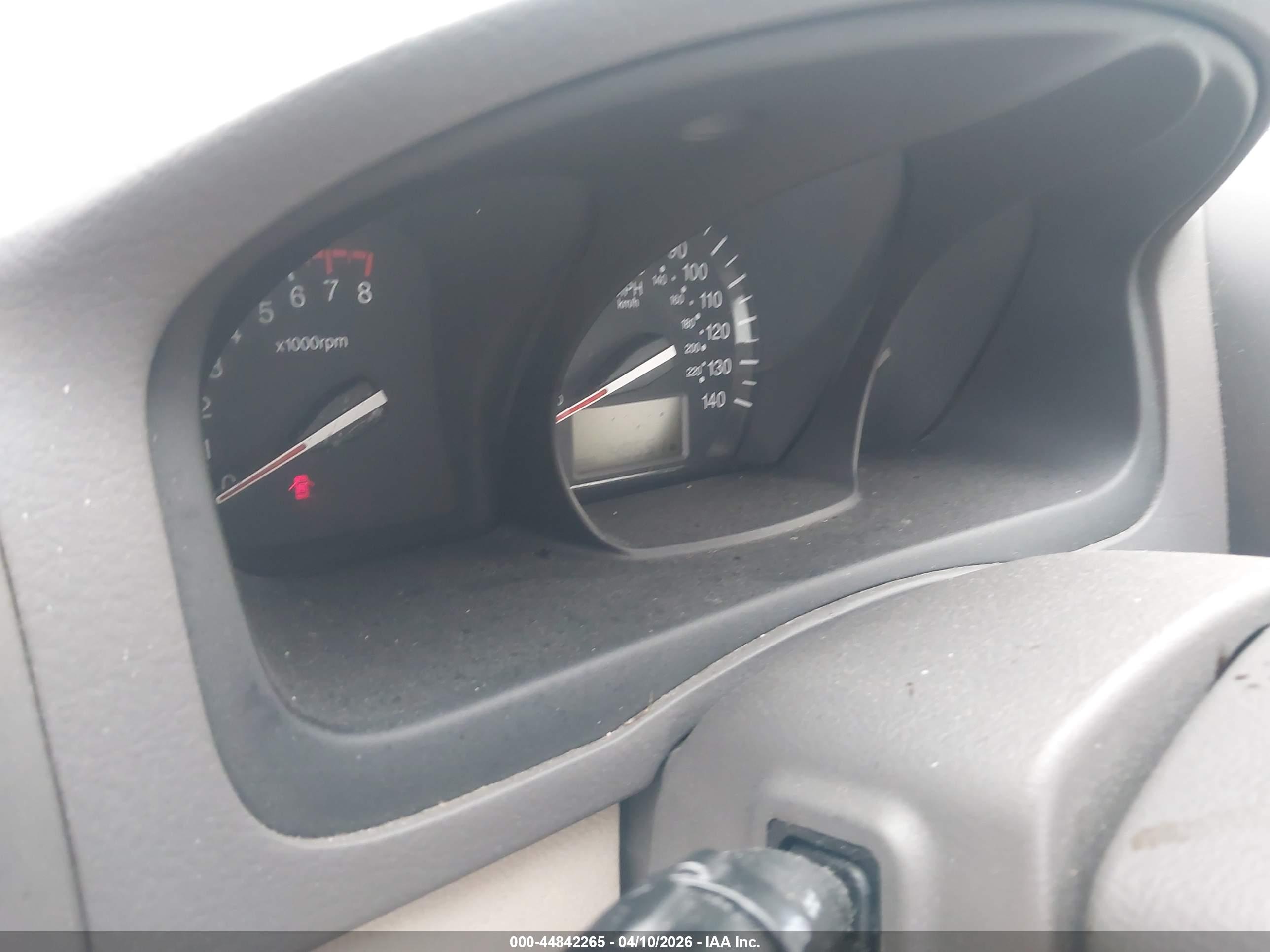 KIA SPECTRA image 7