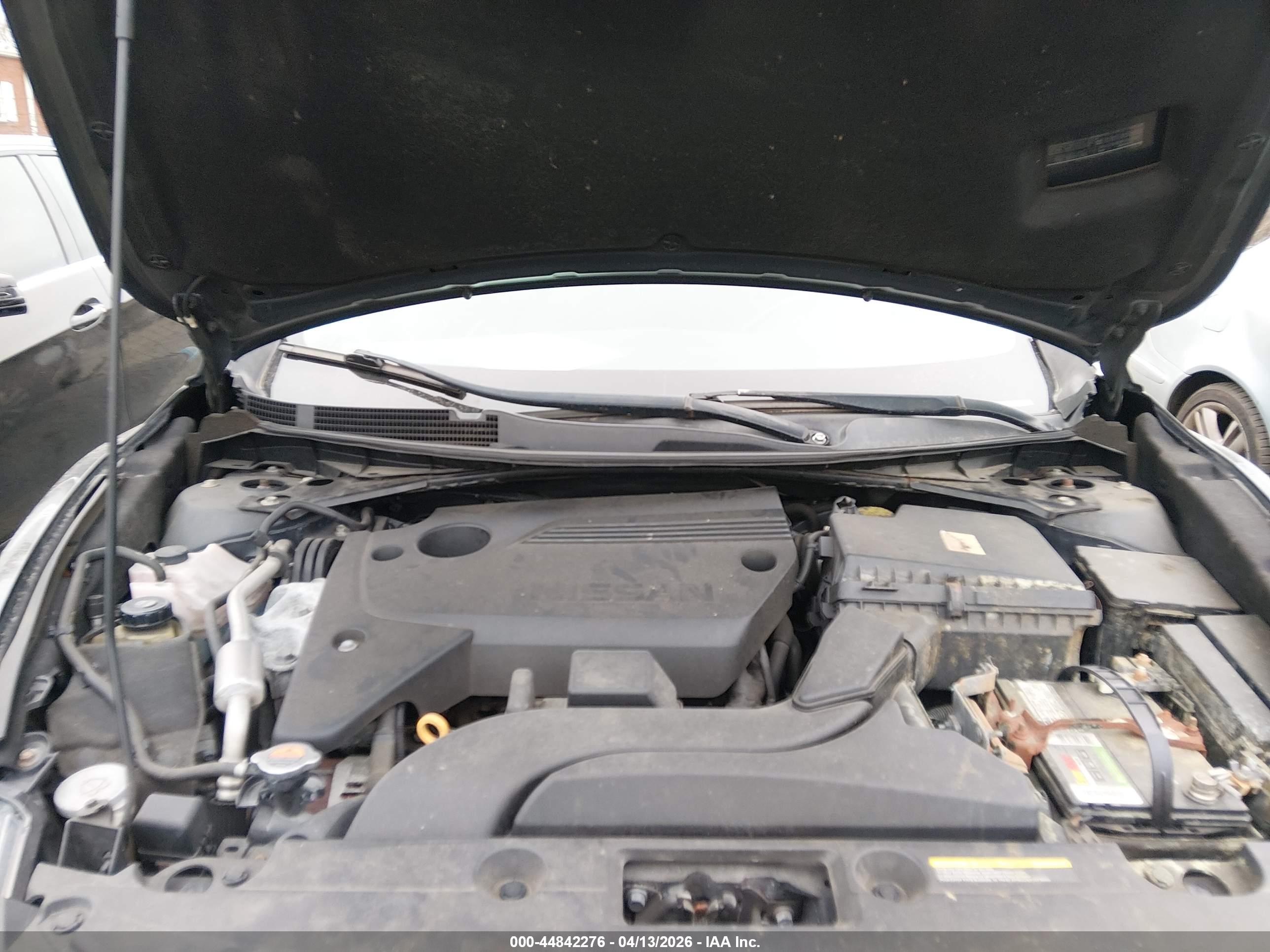 NISSAN ALTIMA image 10