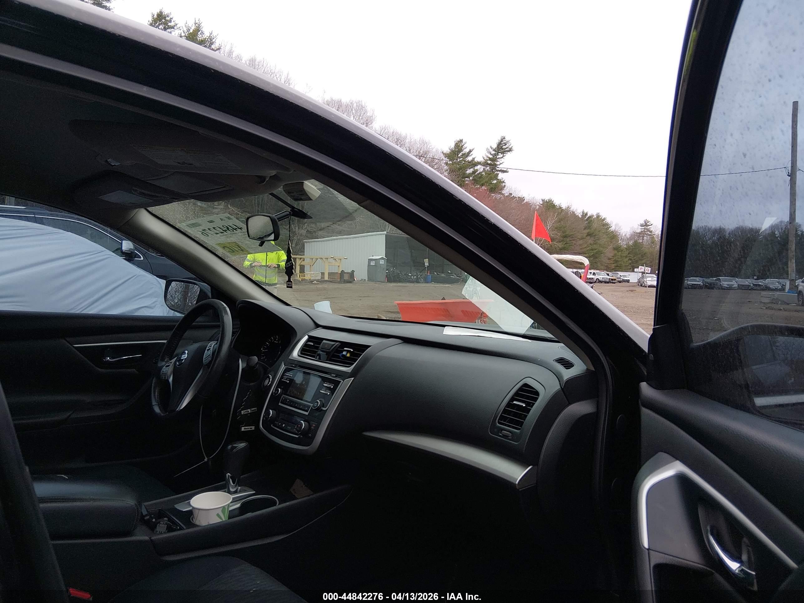 NISSAN ALTIMA image 5
