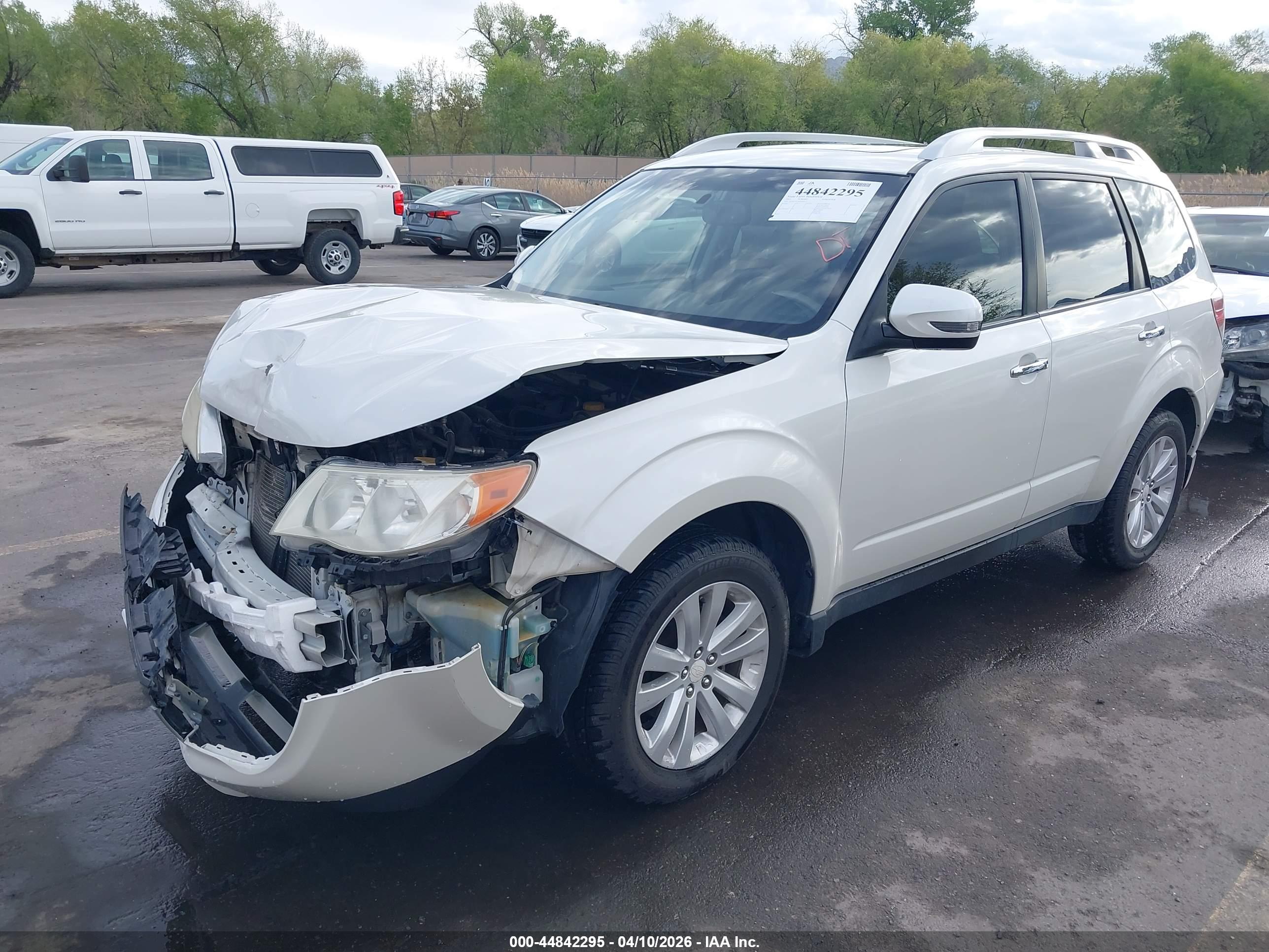 SUBARU FORESTER image 2