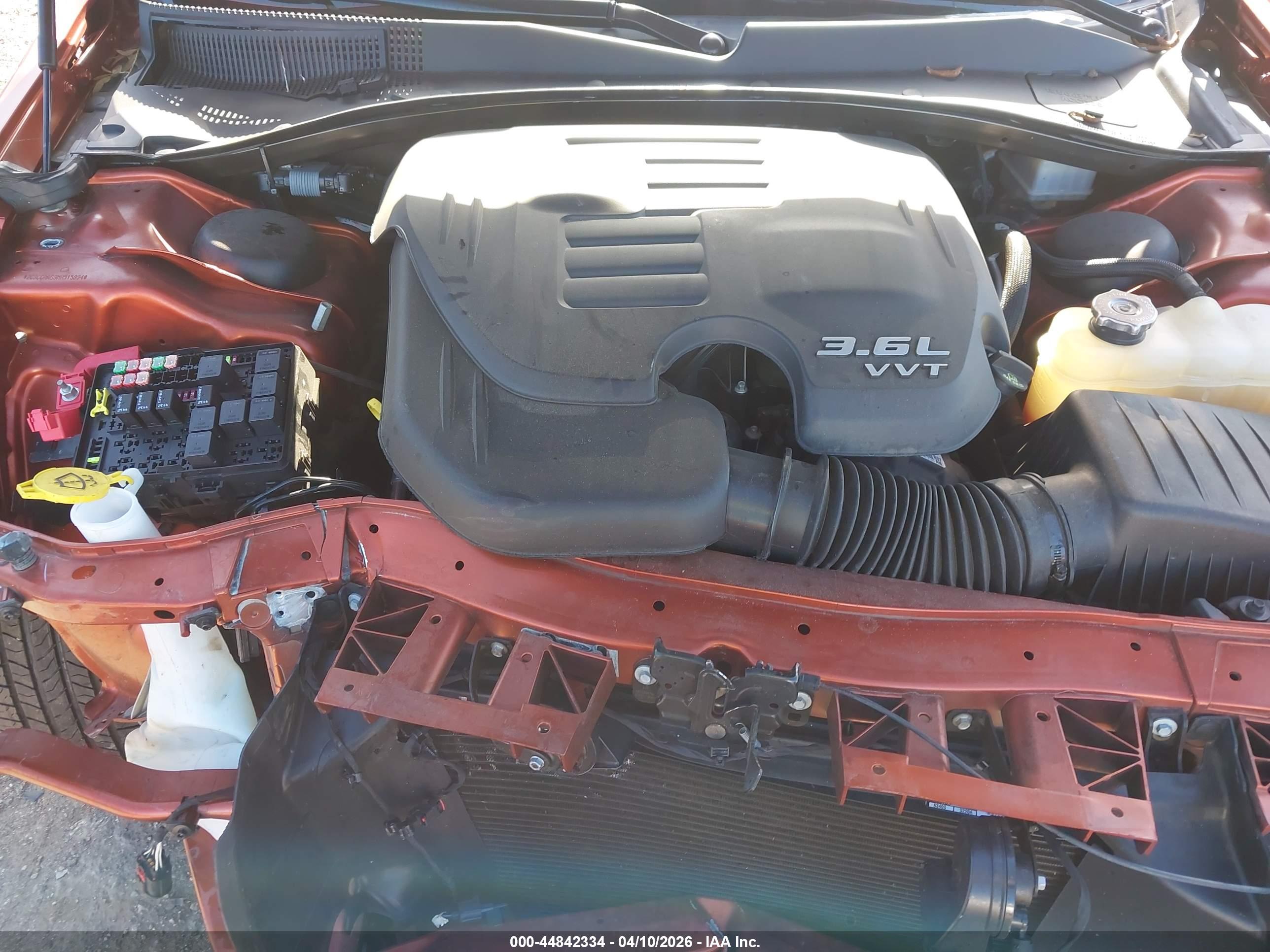 CHRYSLER 300 image 10
