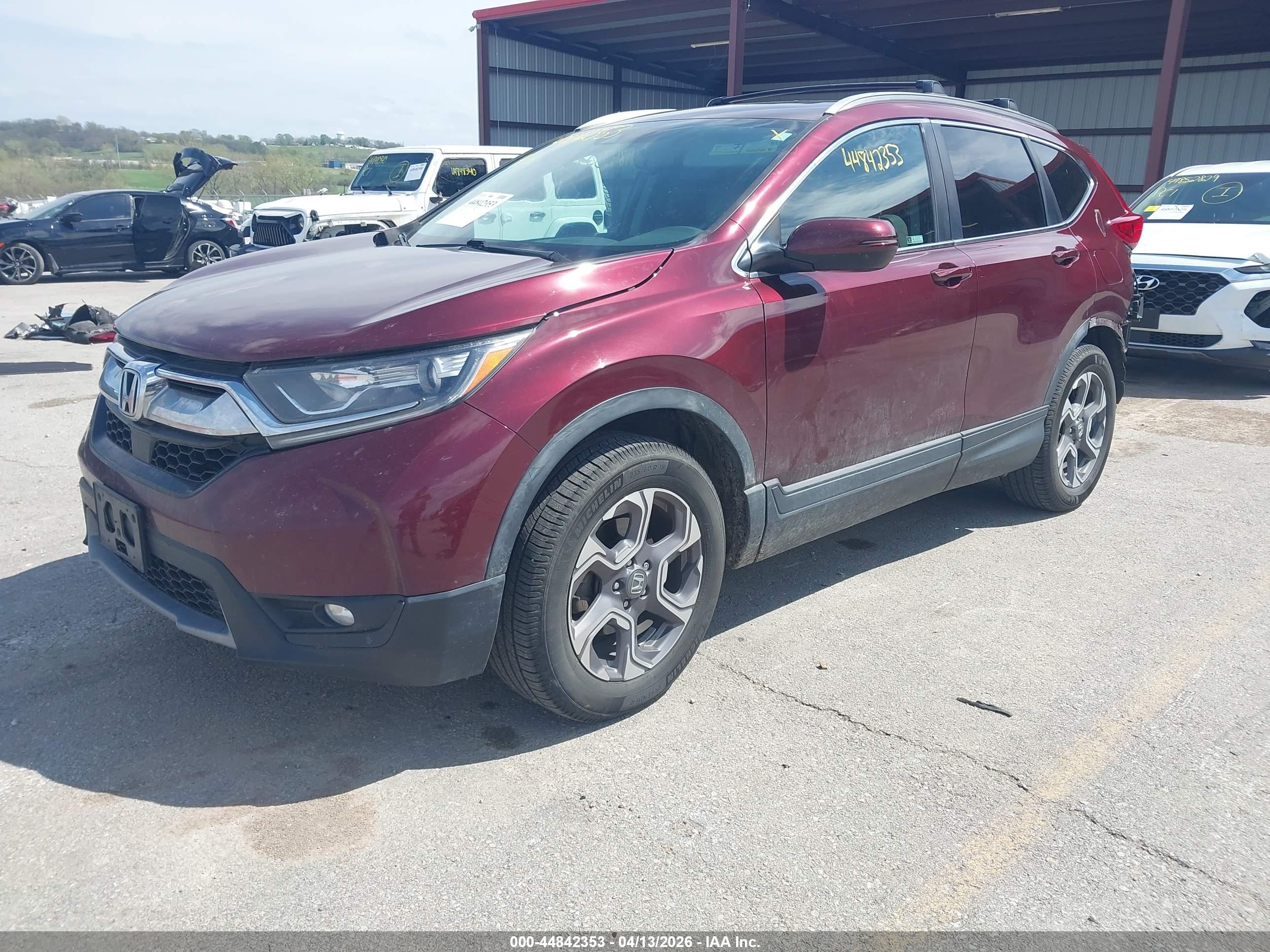 HONDA CR-V image 2