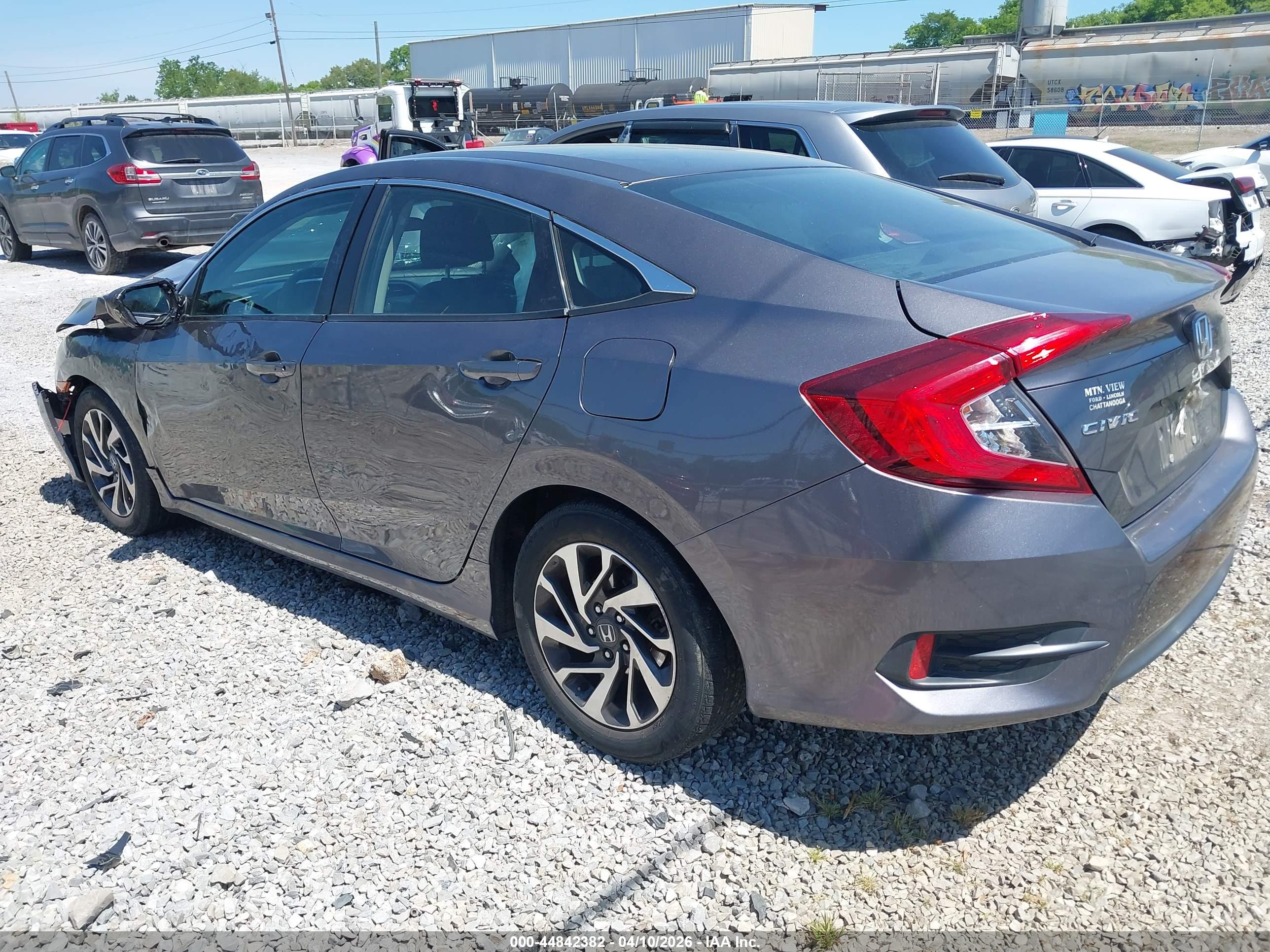 HONDA CIVIC image 3
