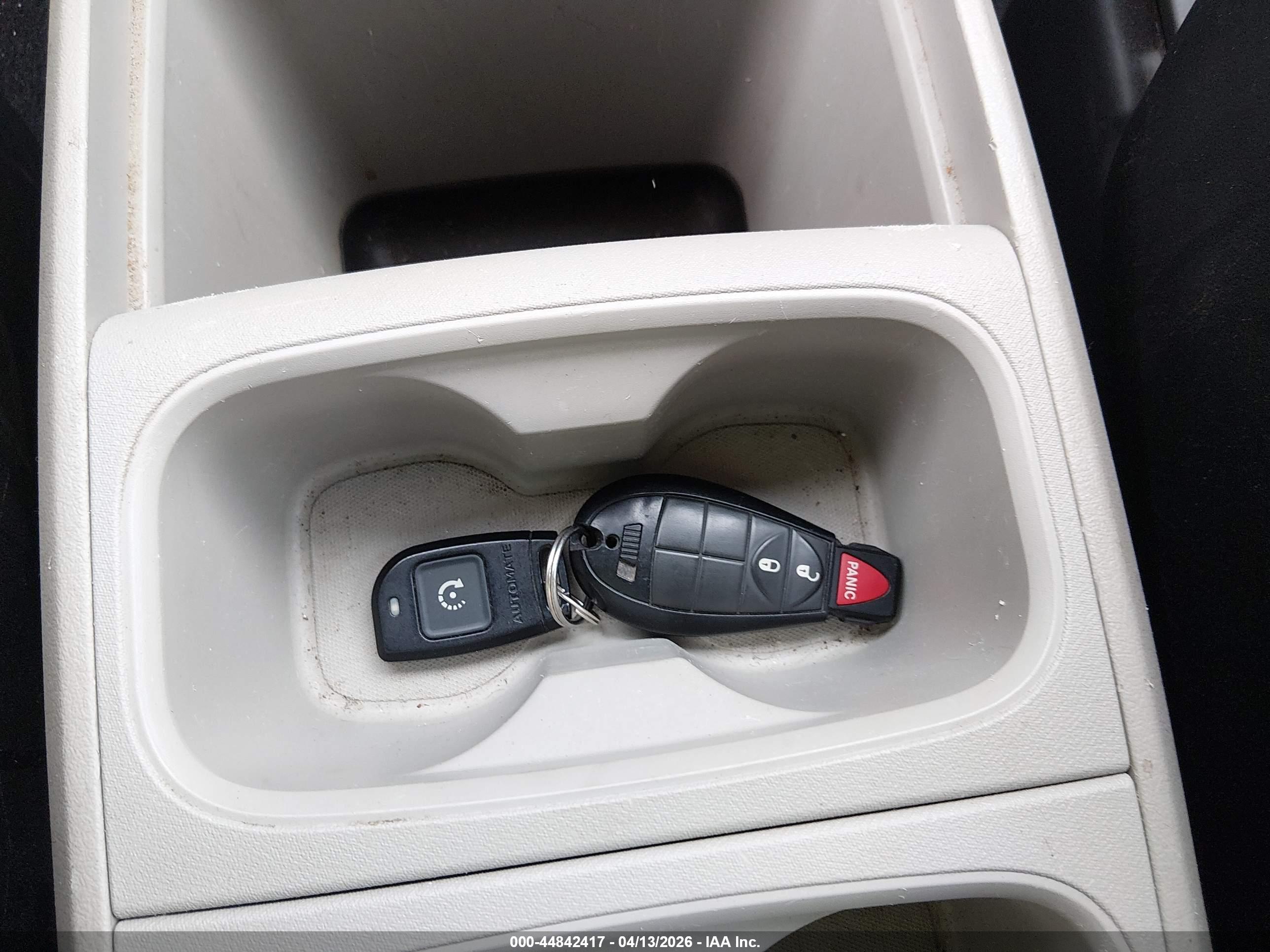 DODGE GRAND image 11