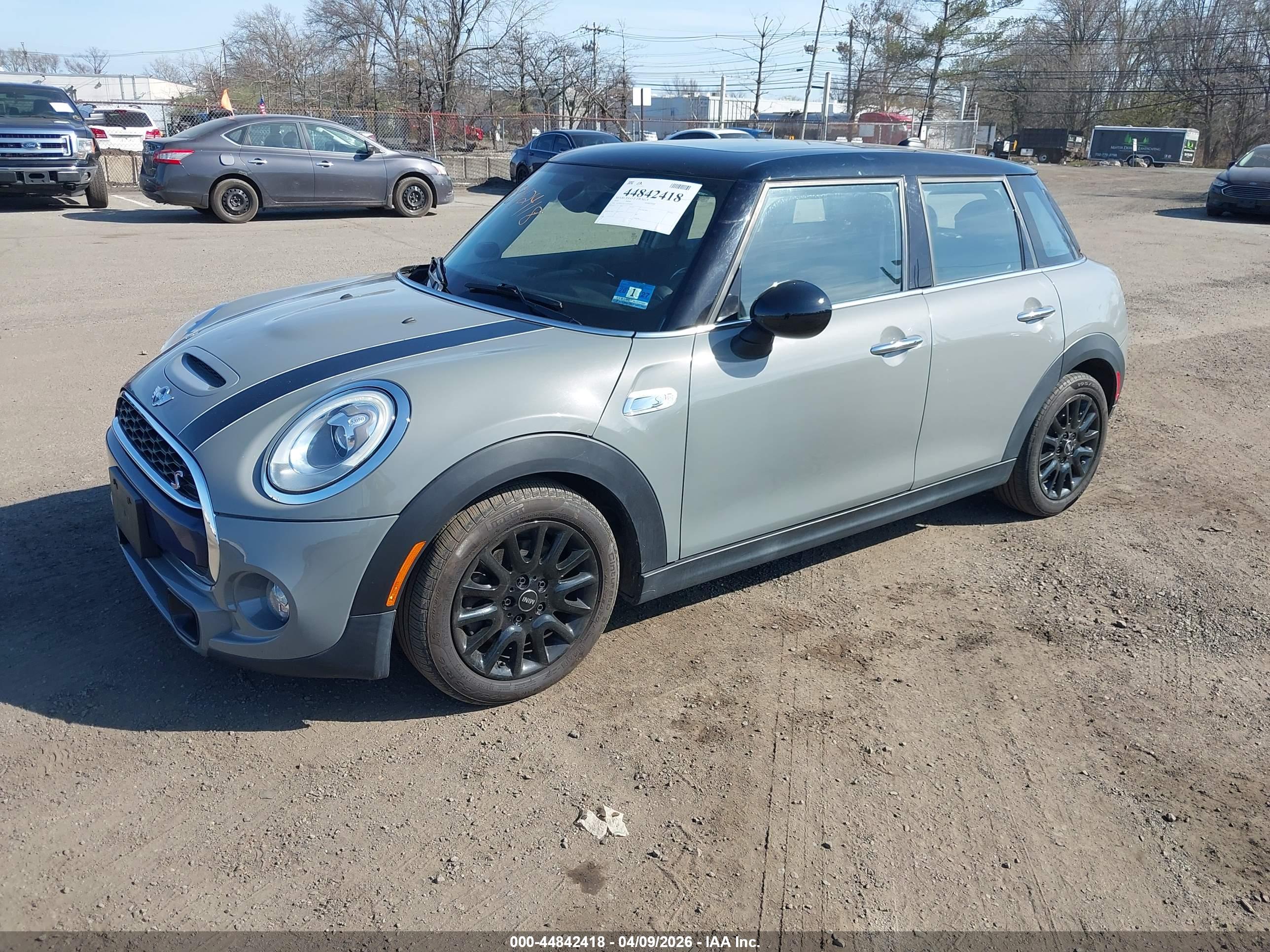 MINI HARDTOP image 2