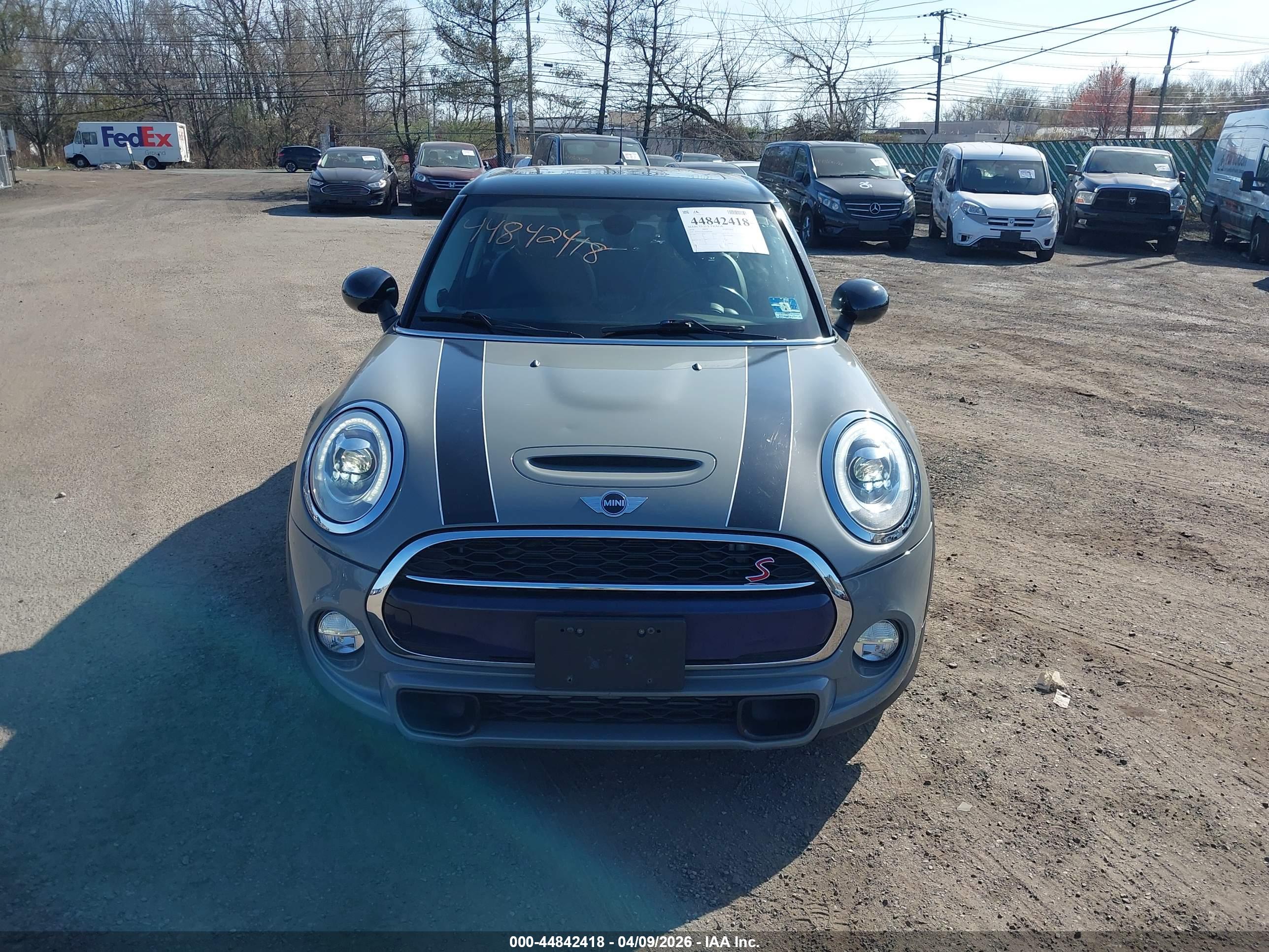 MINI HARDTOP image 6