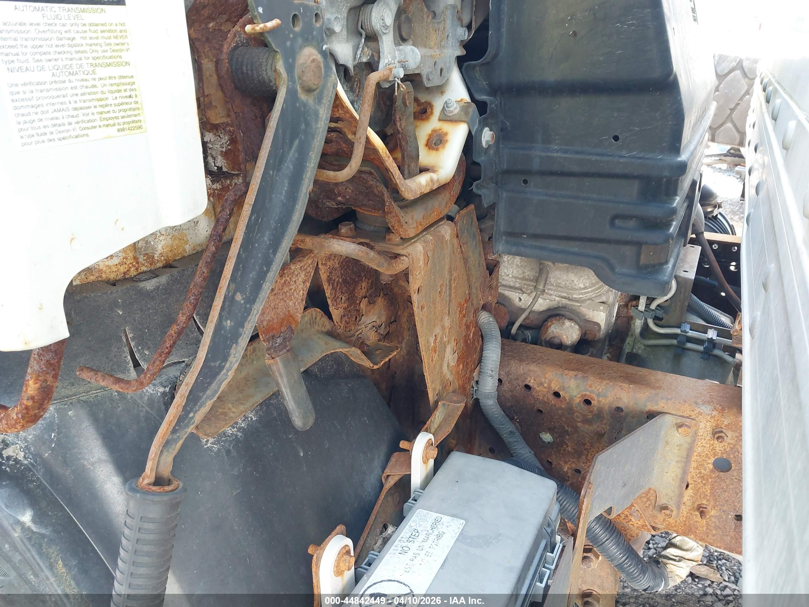 ISUZU NPR image 10