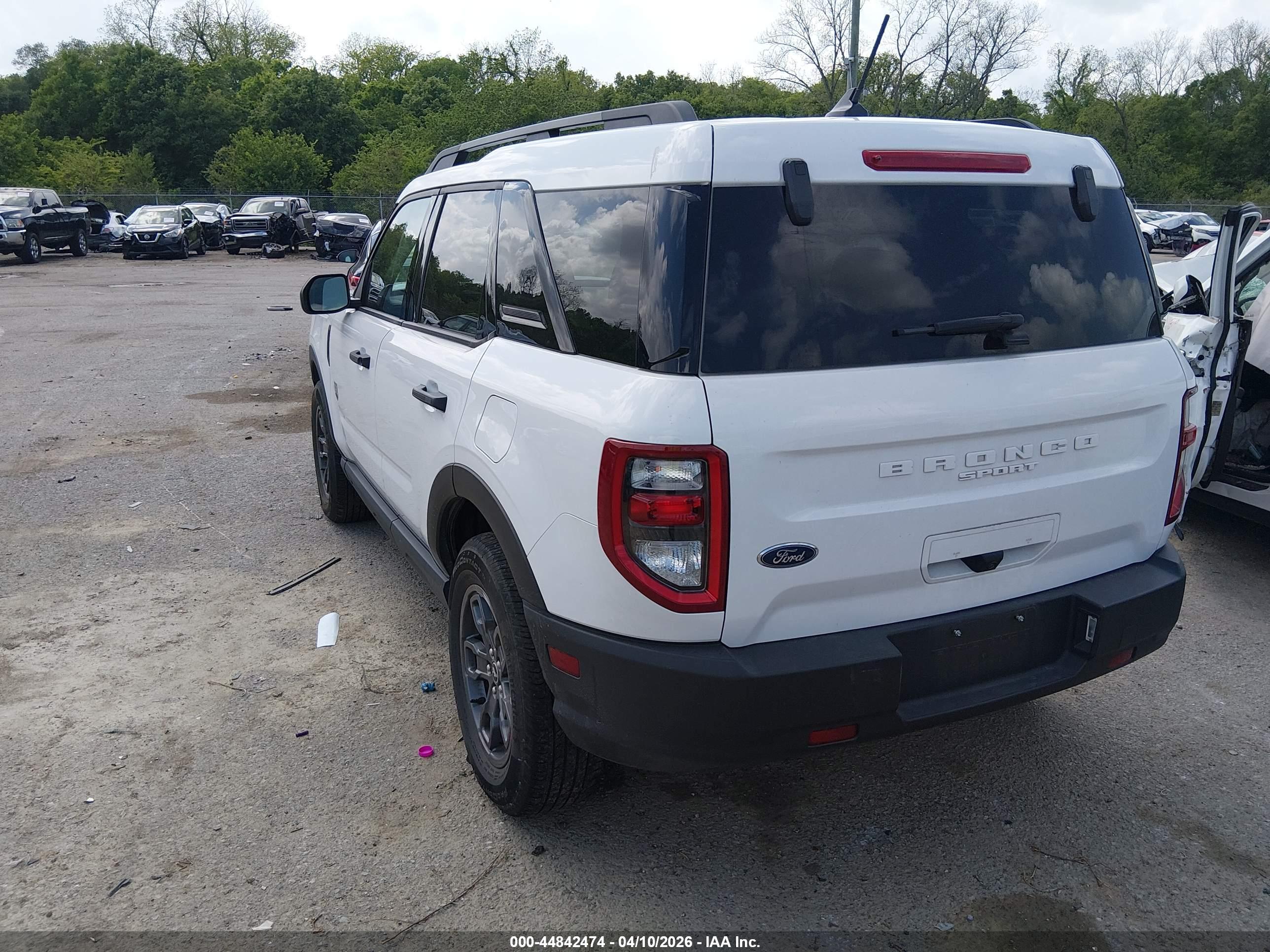 FORD BRONCO image 3