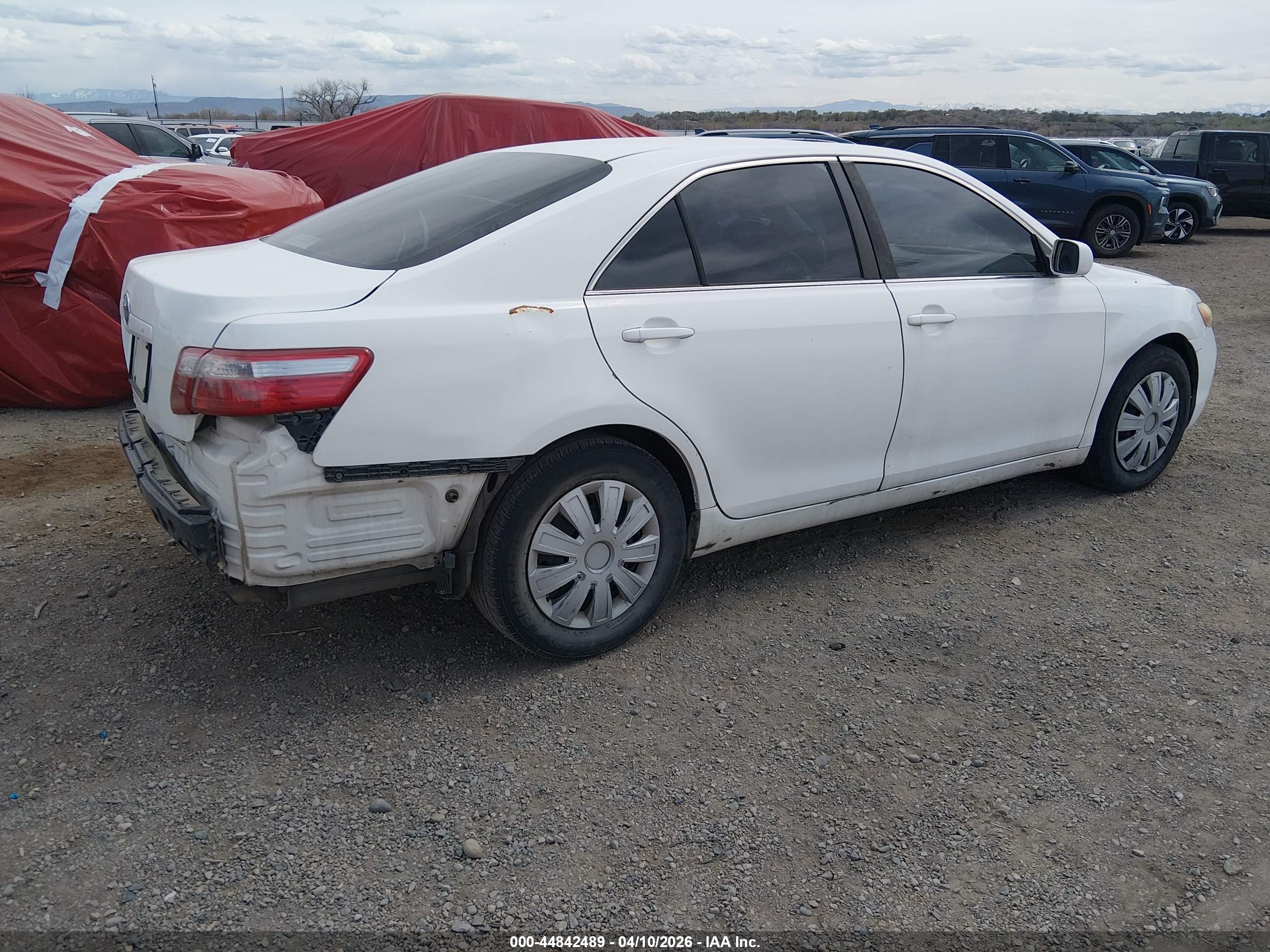 TOYOTA CAMRY image 4